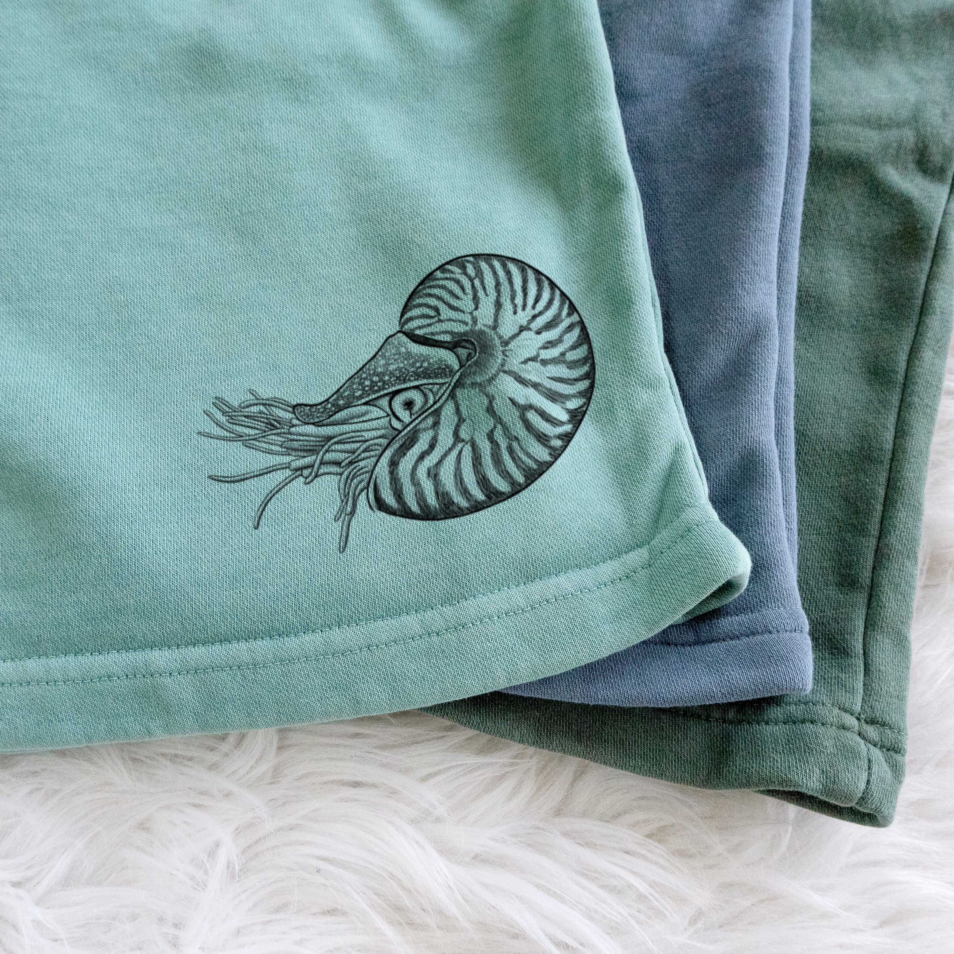 Palau Nautilus - Nautilus belauensis - Unisex Pigment Dyed Shorts