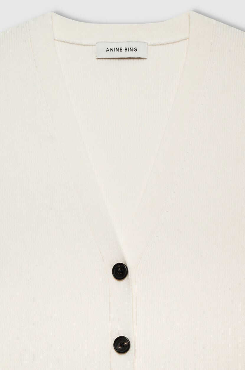 Studyvn Lawrence Vest in Ivory