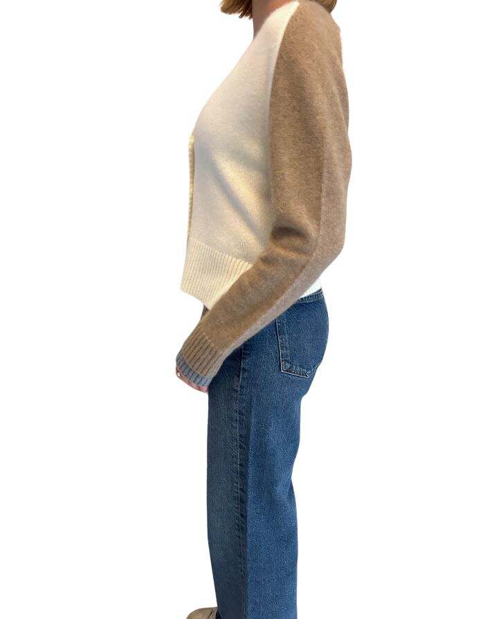 Lafata Cashmere Cardigan W/ Double Rib Cuff in Neutral