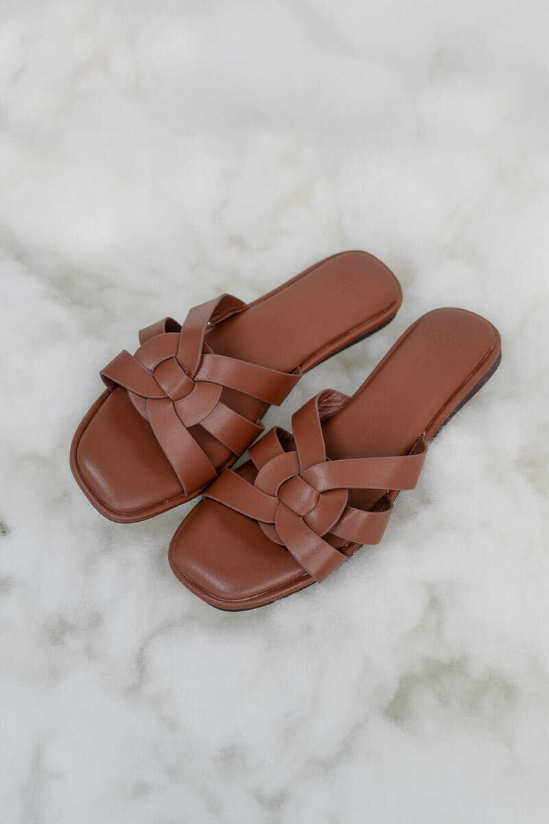 Bondi Cloud Sliders in Pecan