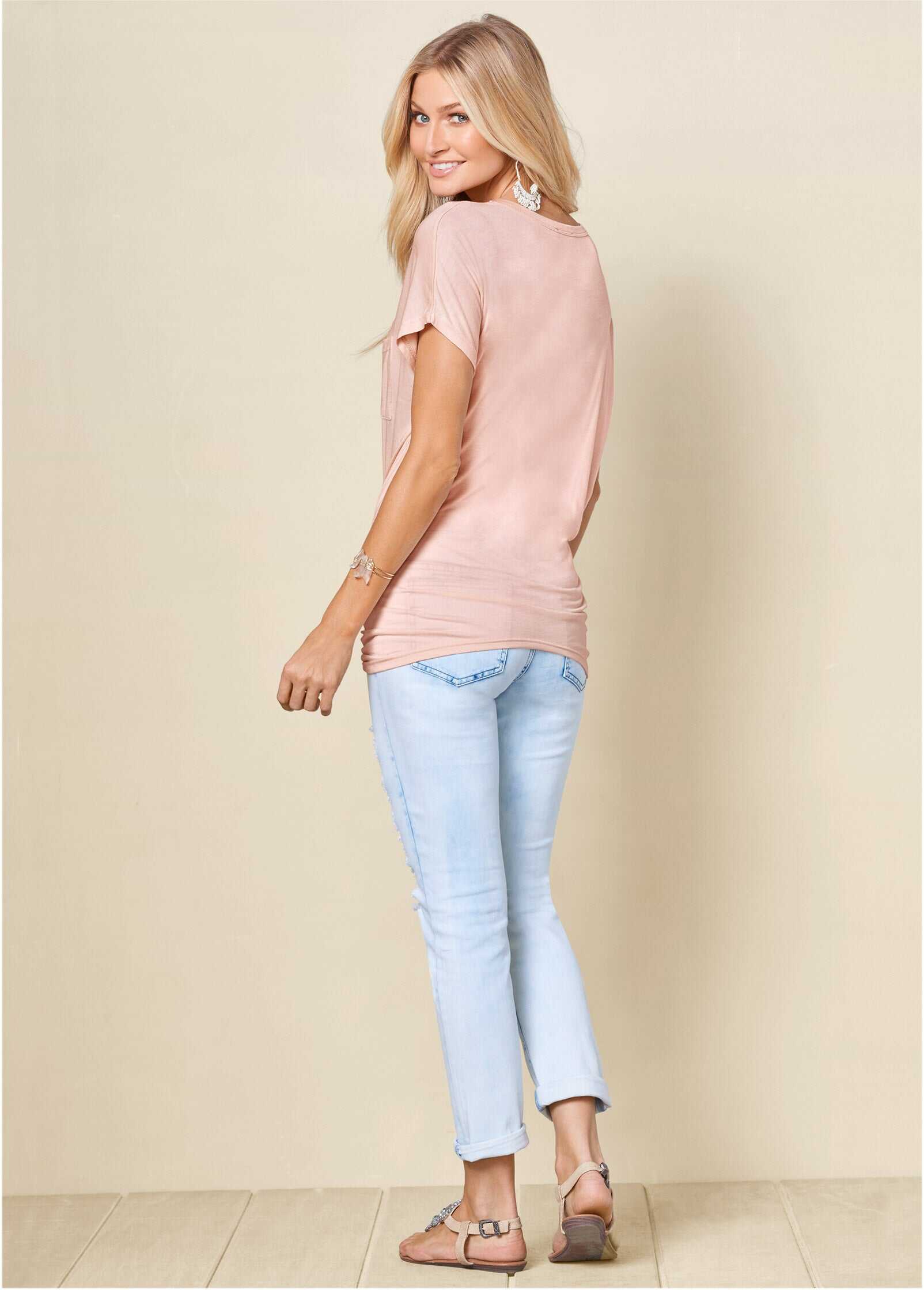 Twisted Knot Detail Tee - Blush