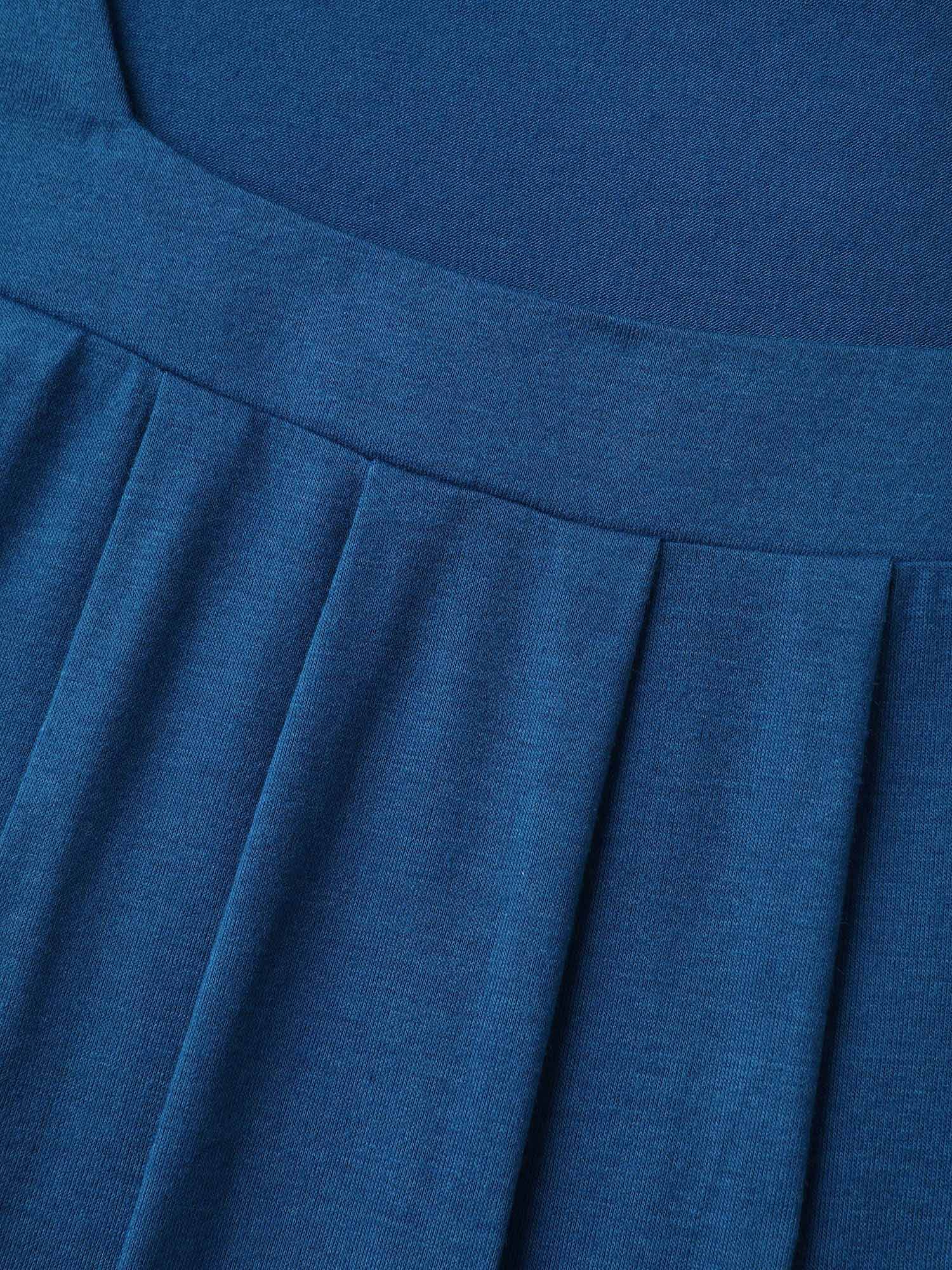 Leafy Printed Hem Pleated Sleeveless Top