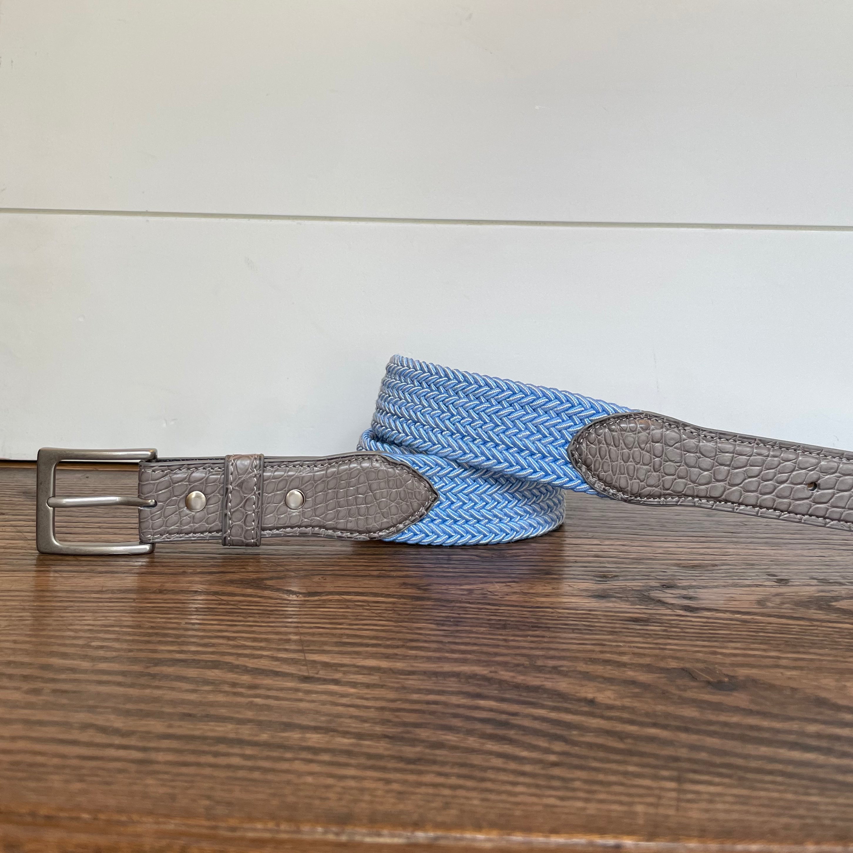 The Stretch Belt, Light Blue & White