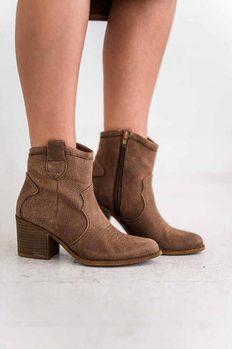 Unite Western Boot in Taupe - Size 6 Left