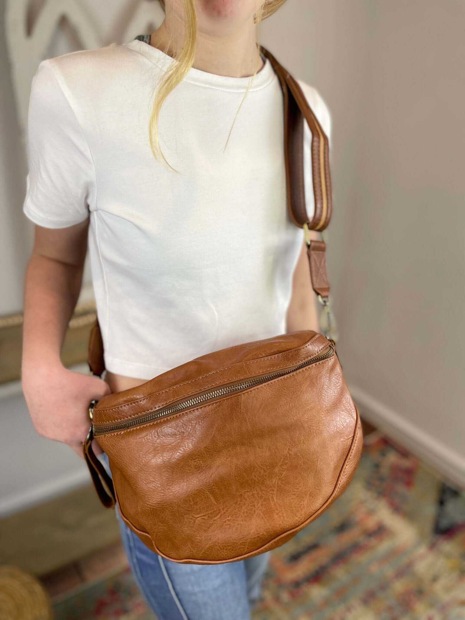 Laura Contrast Strap Sling Belt Bag