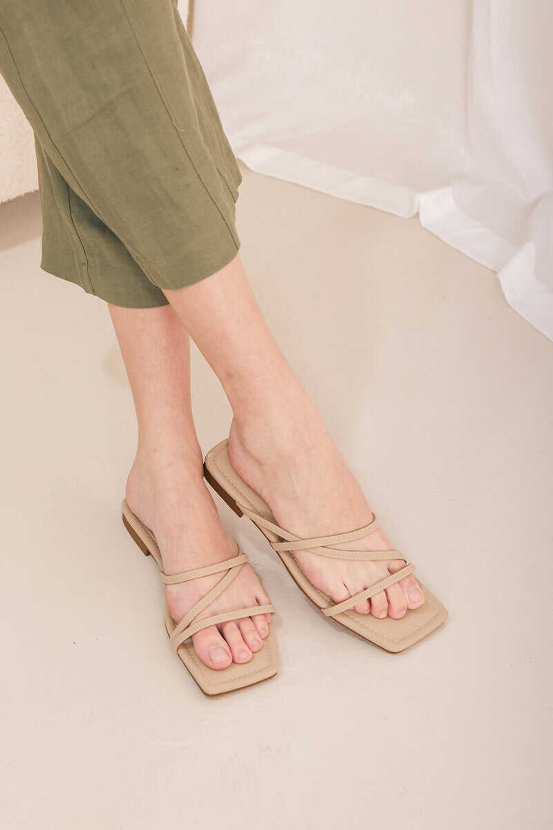 Strappy Sliders in Taupe