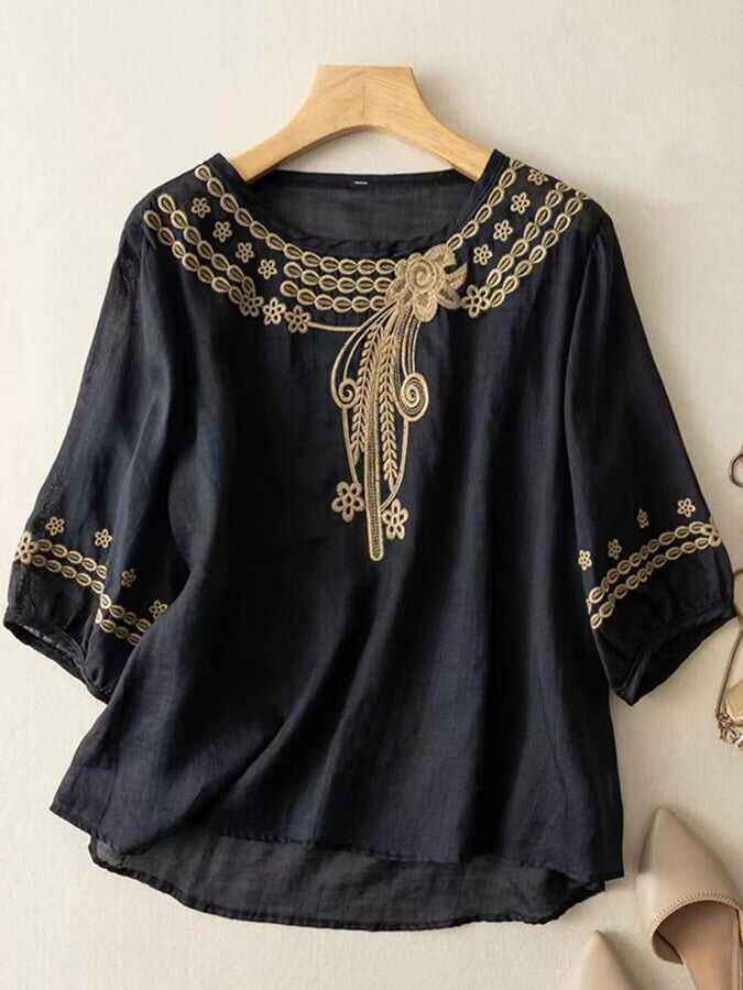 Embroidered Art Retro Half Sleeve Shirt