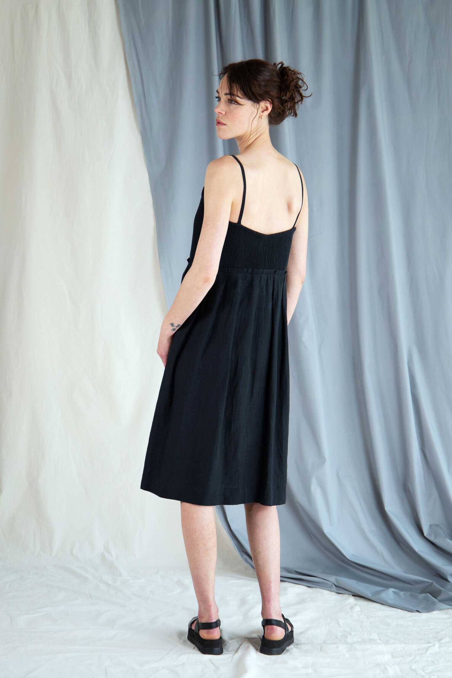 Corded linen midi dress - Black