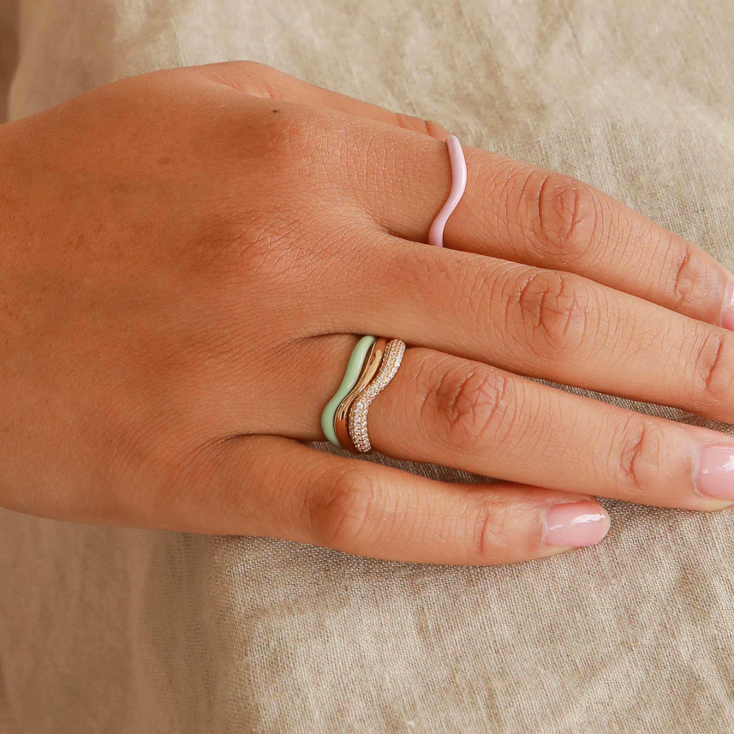 Wave Crystal Ring in Gold