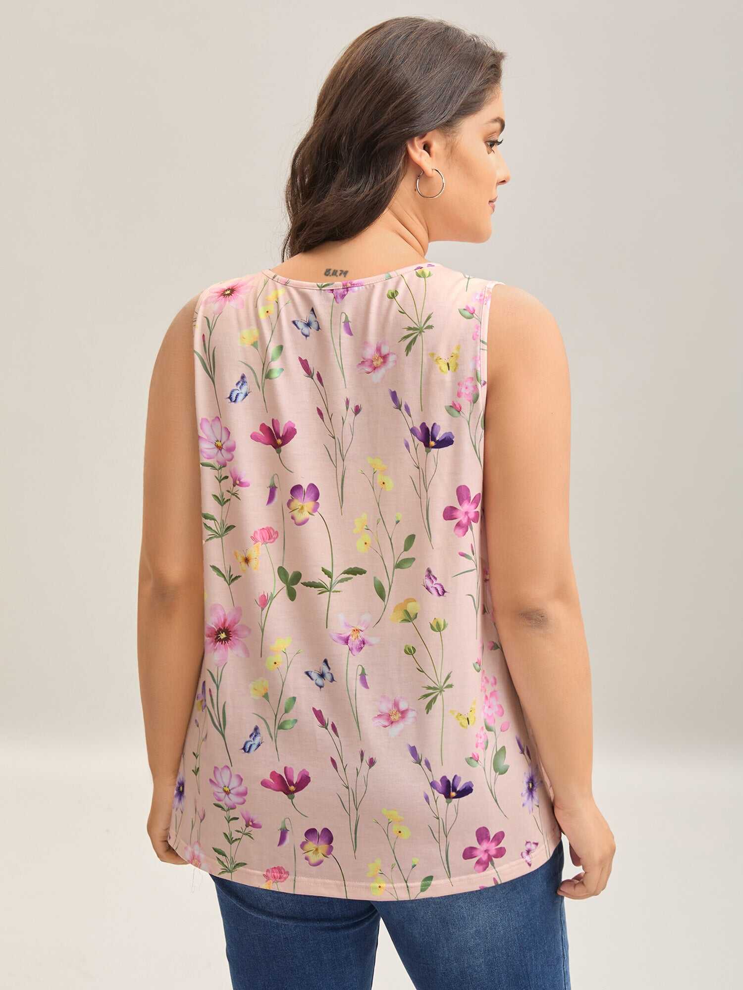 Floral Print Flowy Pleated Tank Top