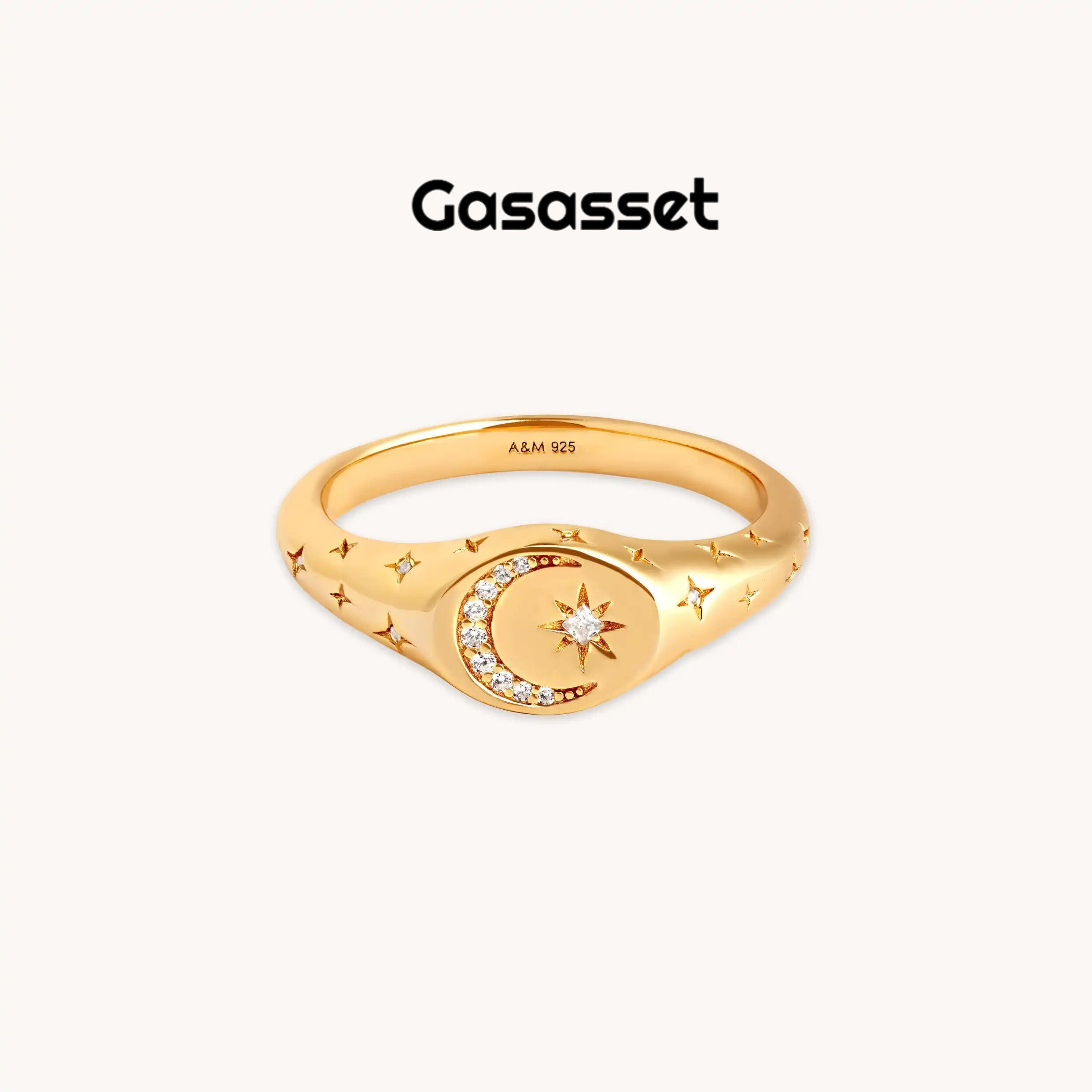 Cosmic Signet Ring in Gold