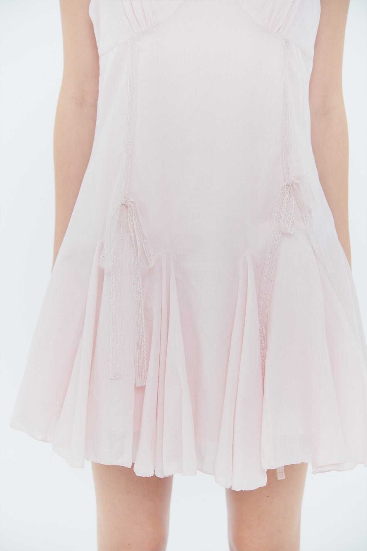 PAIN OR PLEASURE ARIEL LACE DRESS PINK