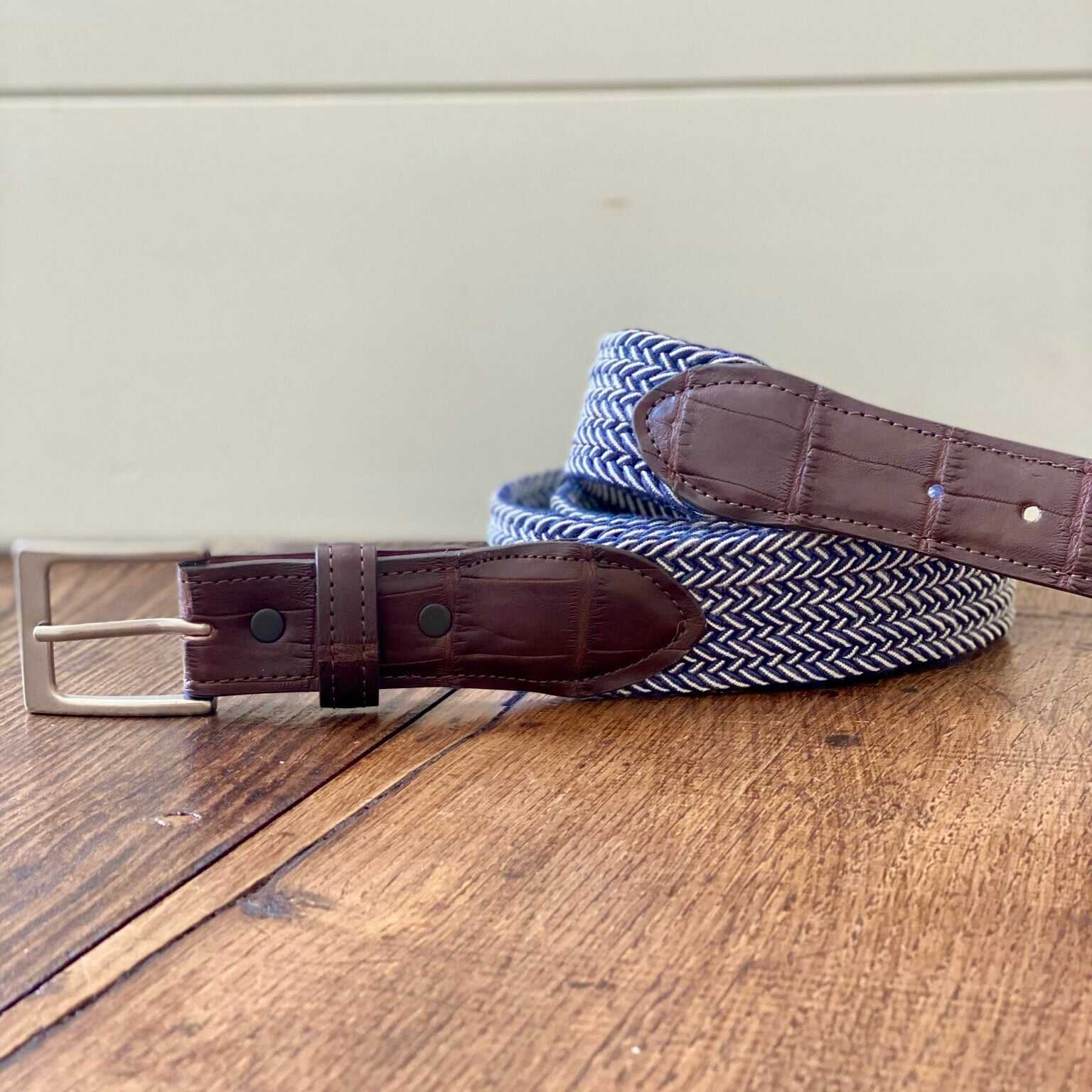 The Stretch Belt, Navy & White