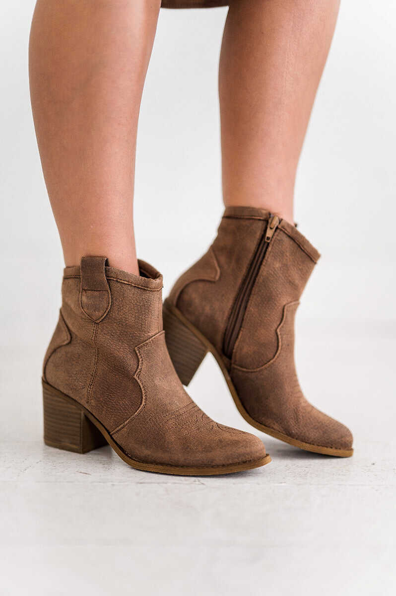 Unite Western Boot in Taupe - Size 6 Left