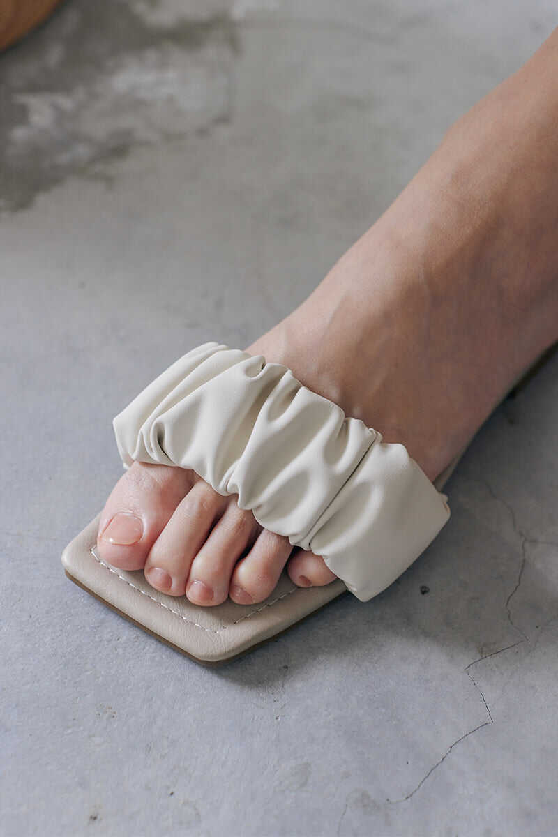 Ruching Sliders in Stone