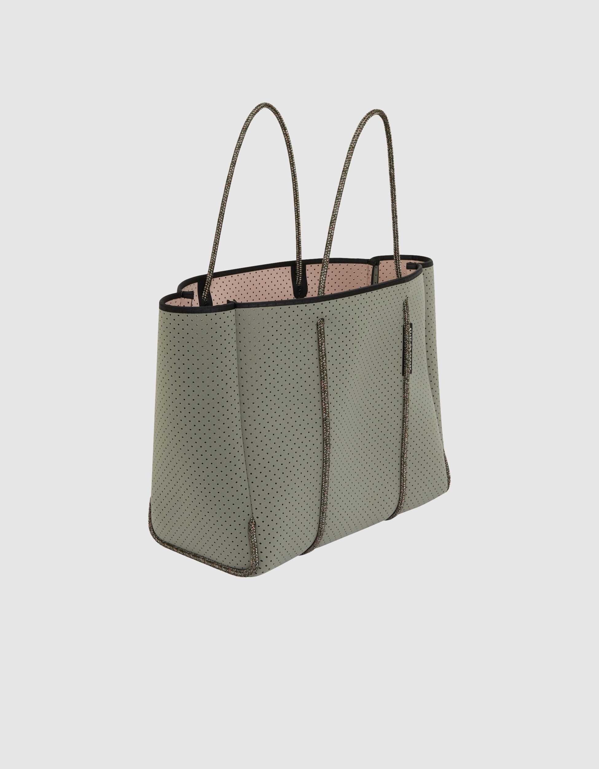 Flying Solo tote in sage / blush (dual tone)