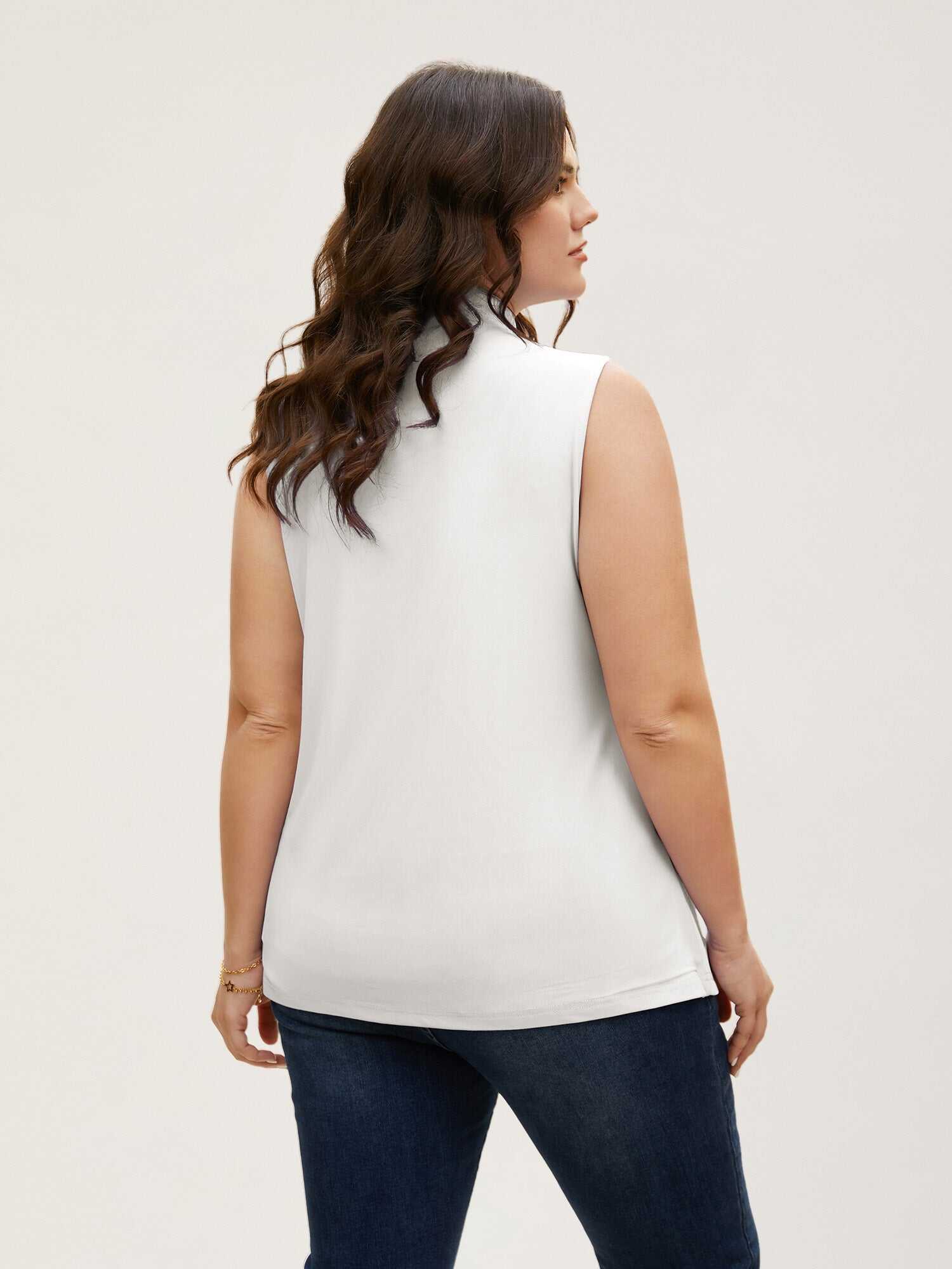 Overlap Collar Solid Pleated Tank Top