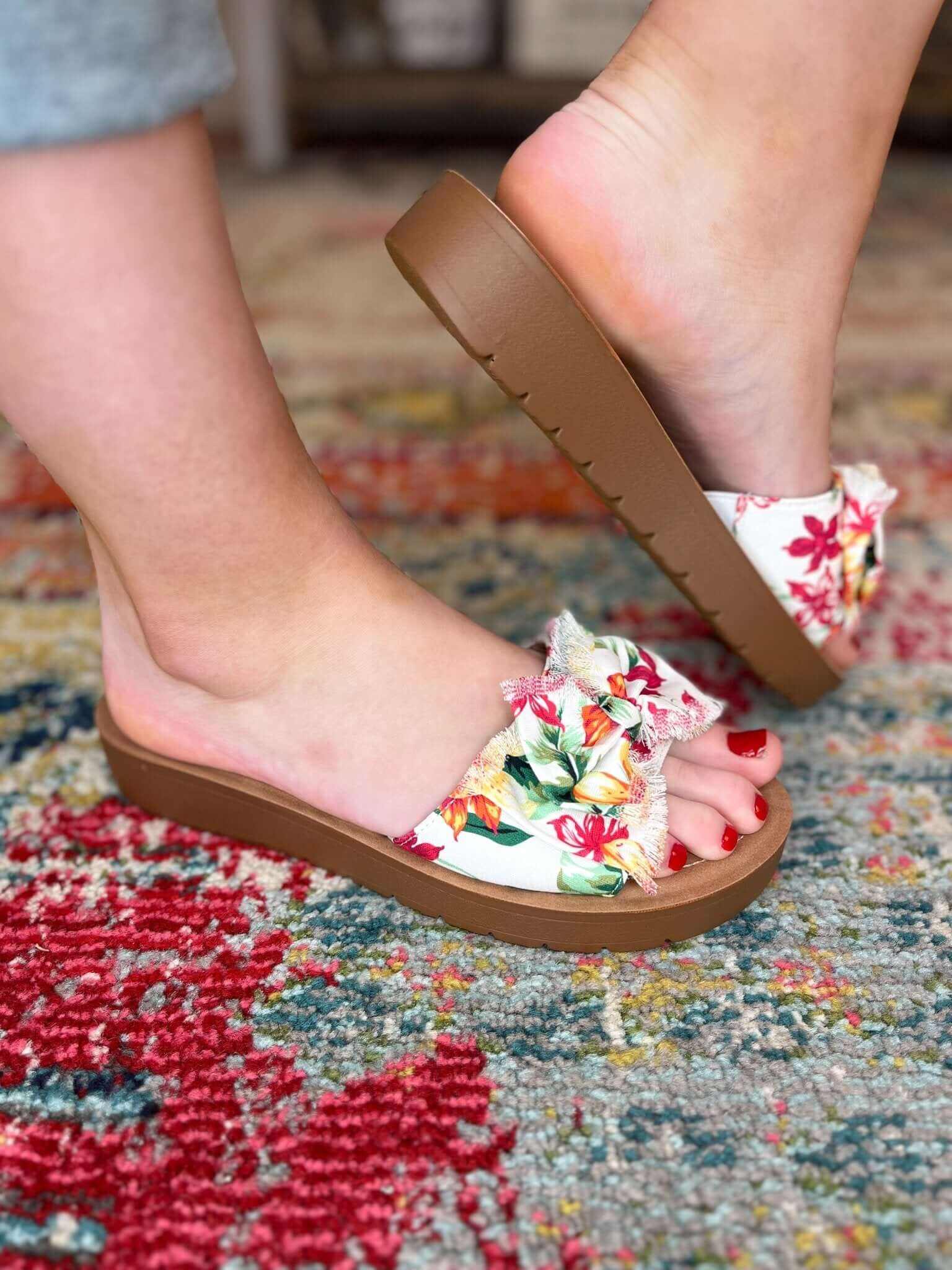 Corkys Footwear Spray Tan Sandal Slide - White Floral