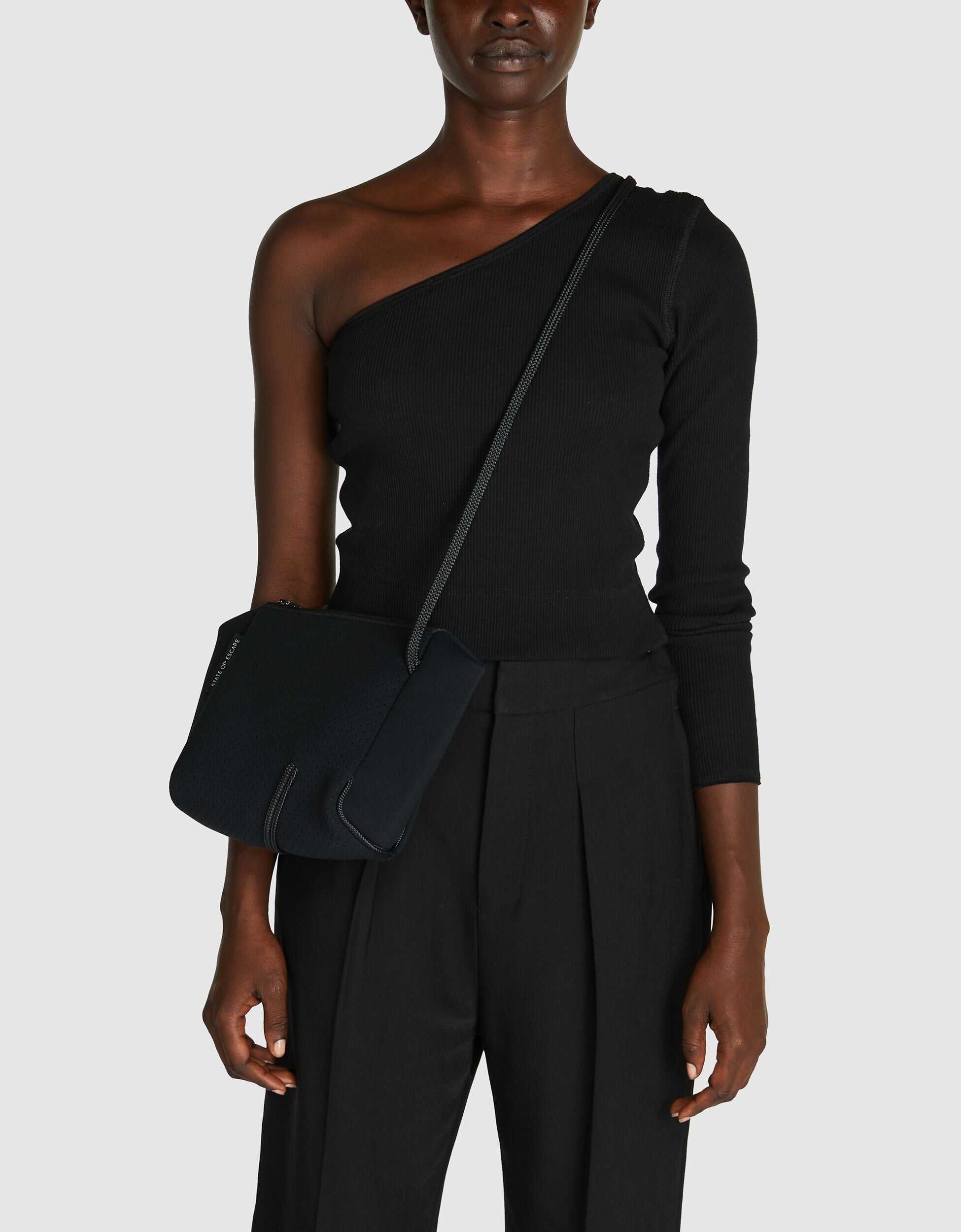 Festival crossbody in black