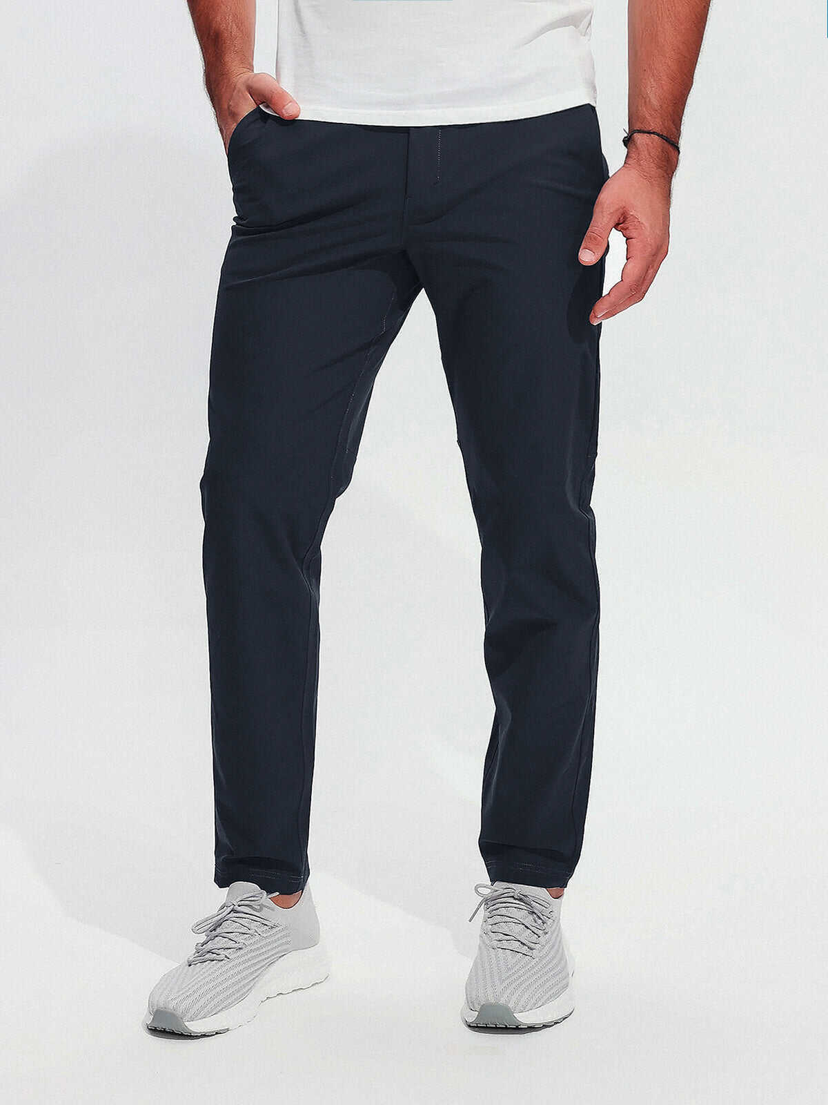 M's Commission Everyday Performance Chino Pants