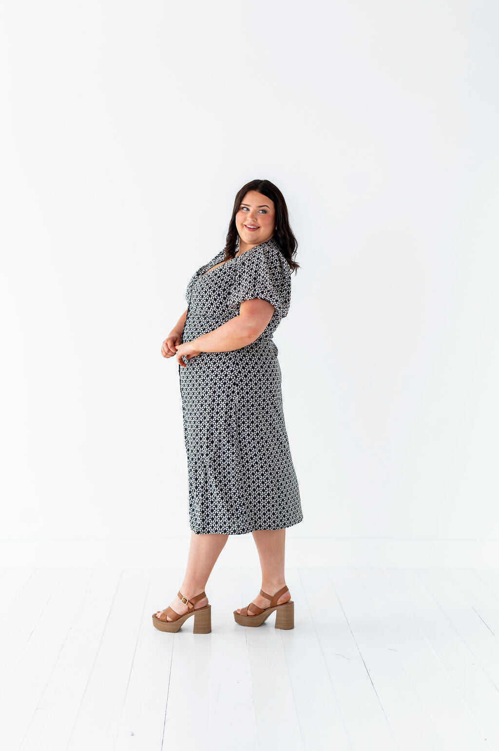 Wanda Vintage Dress - Size XL & 4XL Left