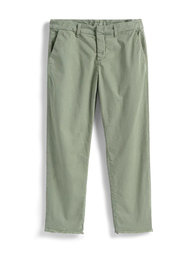 New summer  pants that are comfortable and breathable