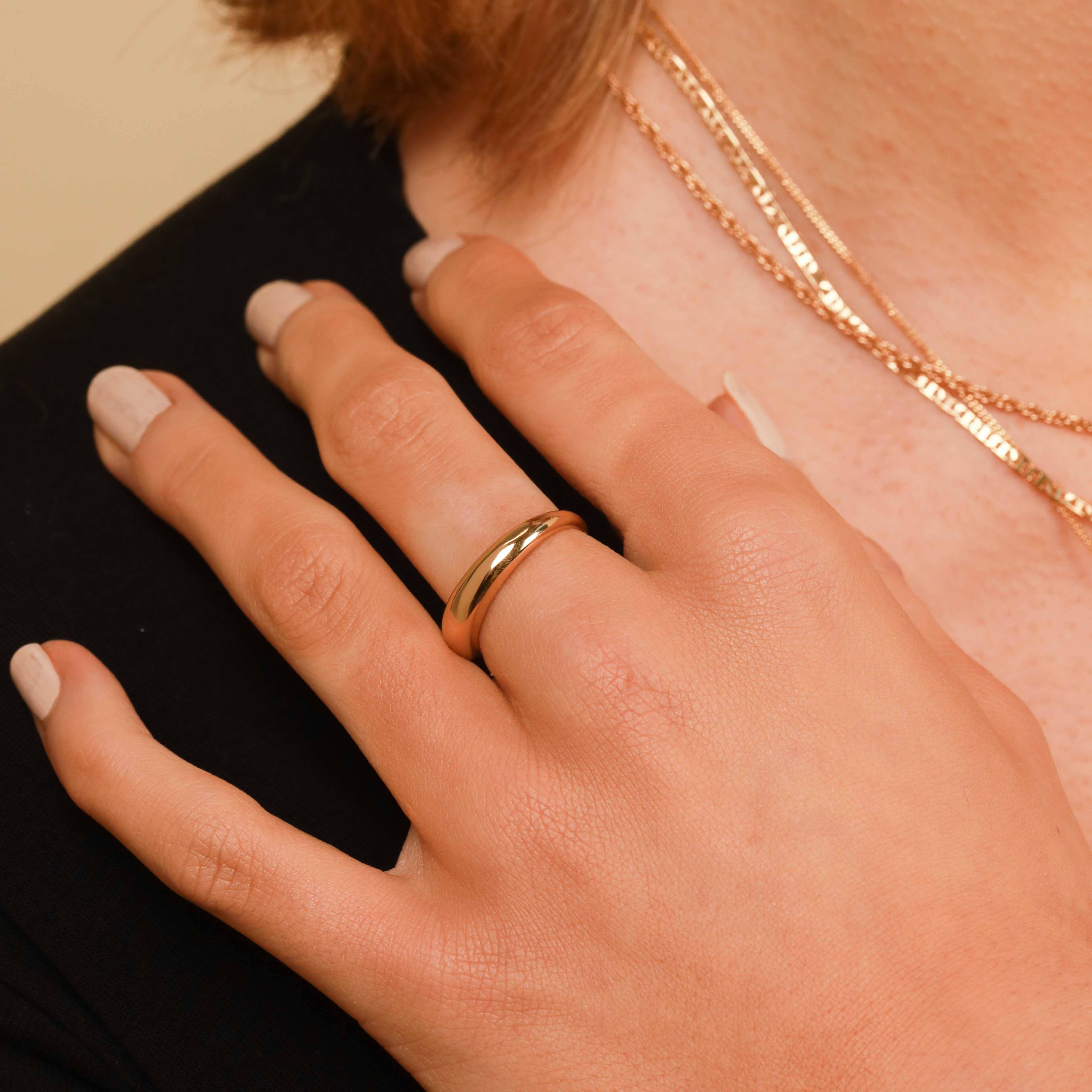 Essential Dome Ring in Gold