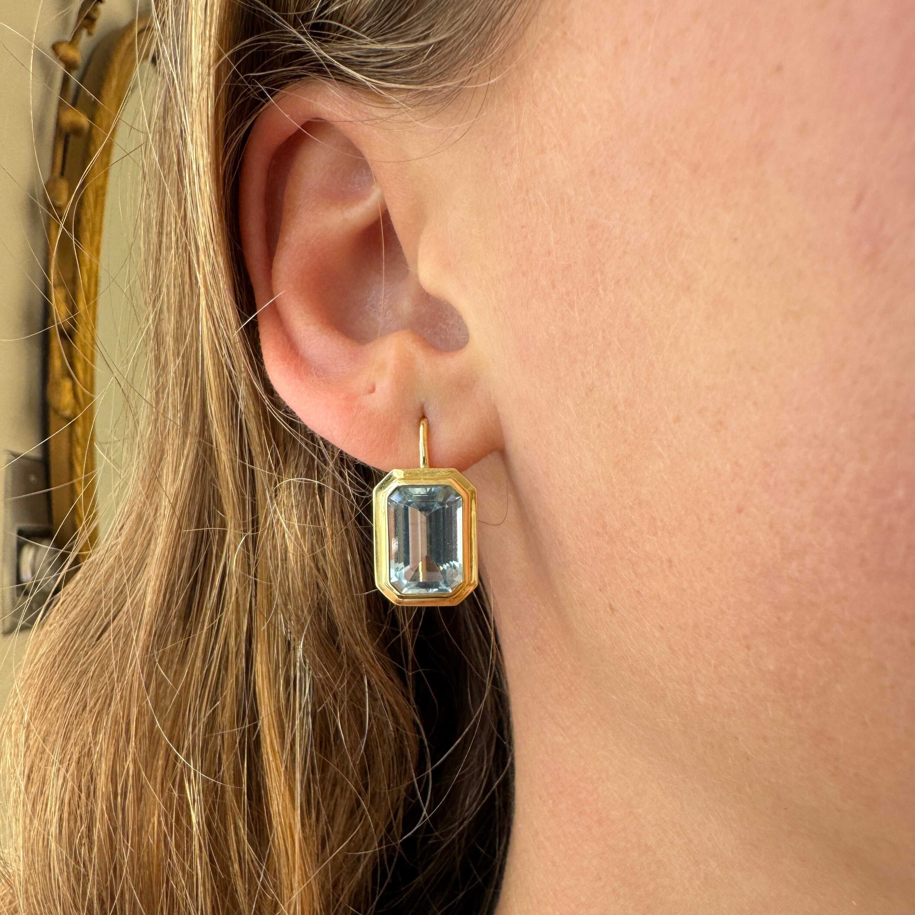 Goshwara Emerald Cut Blue Topaz 18K Earrings
