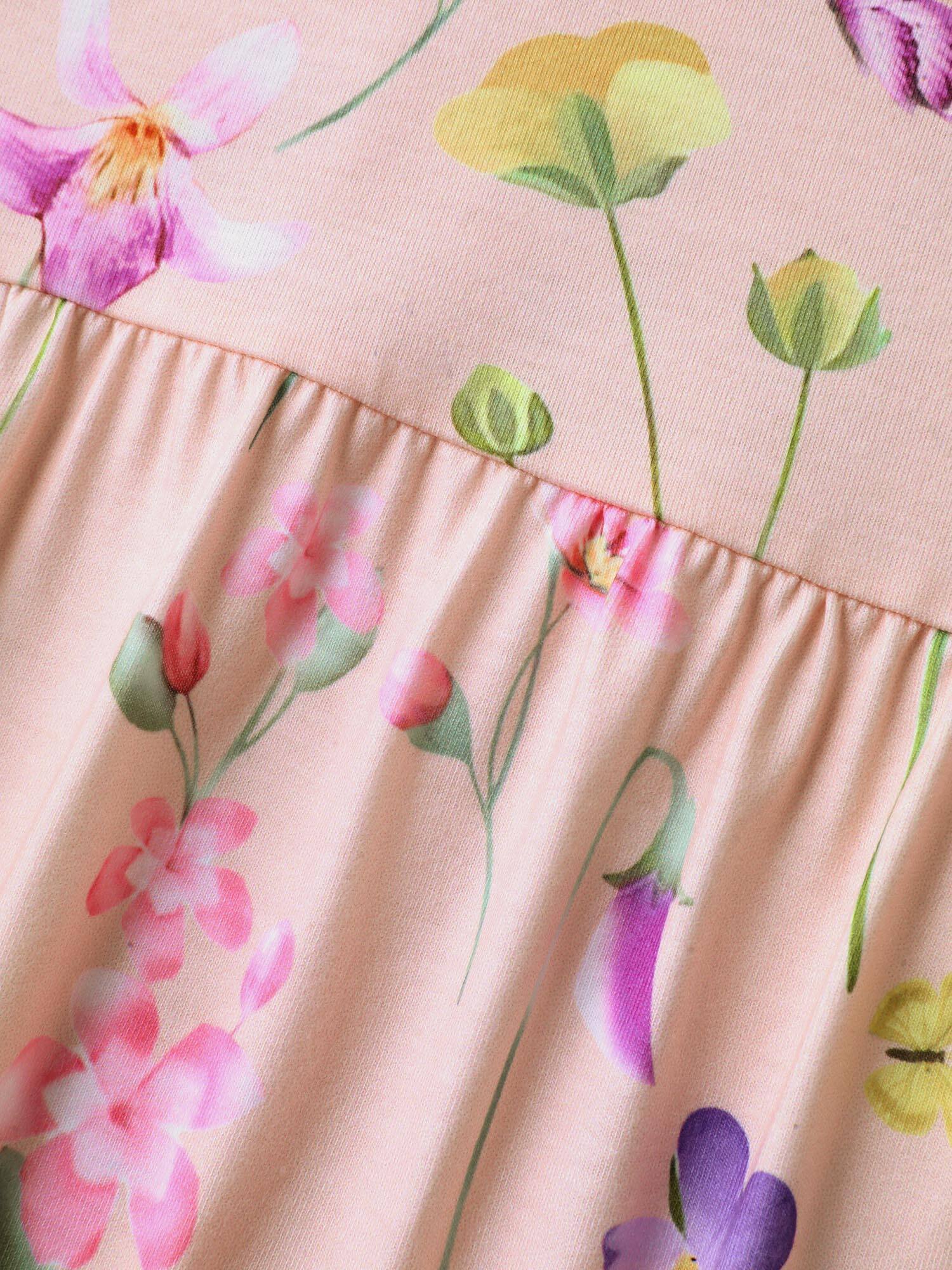 Floral Print Flowy Pleated Tank Top