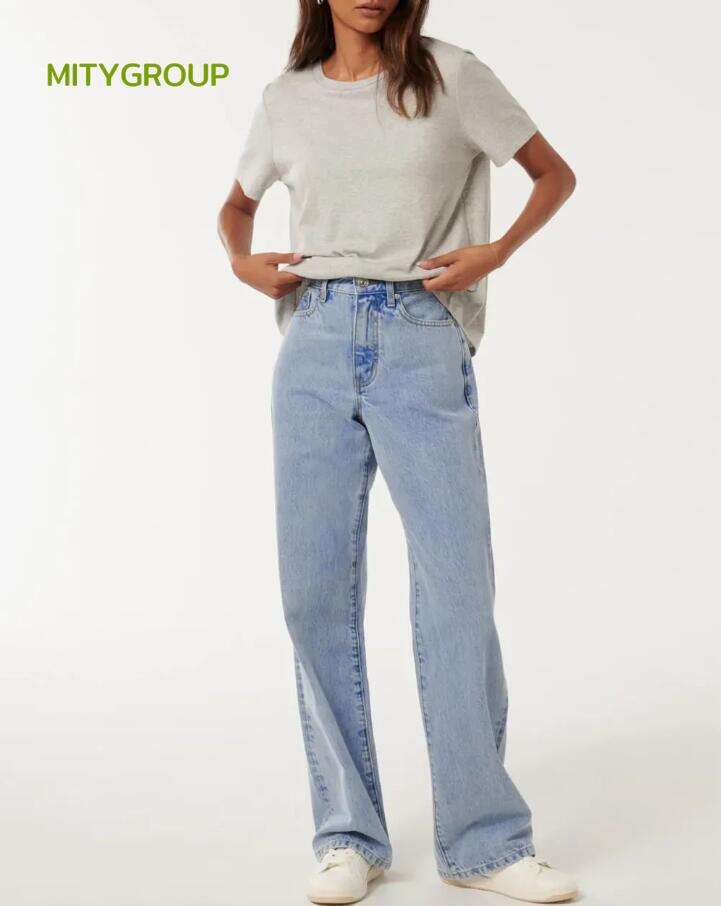 Petite Straight-Leg Jeans