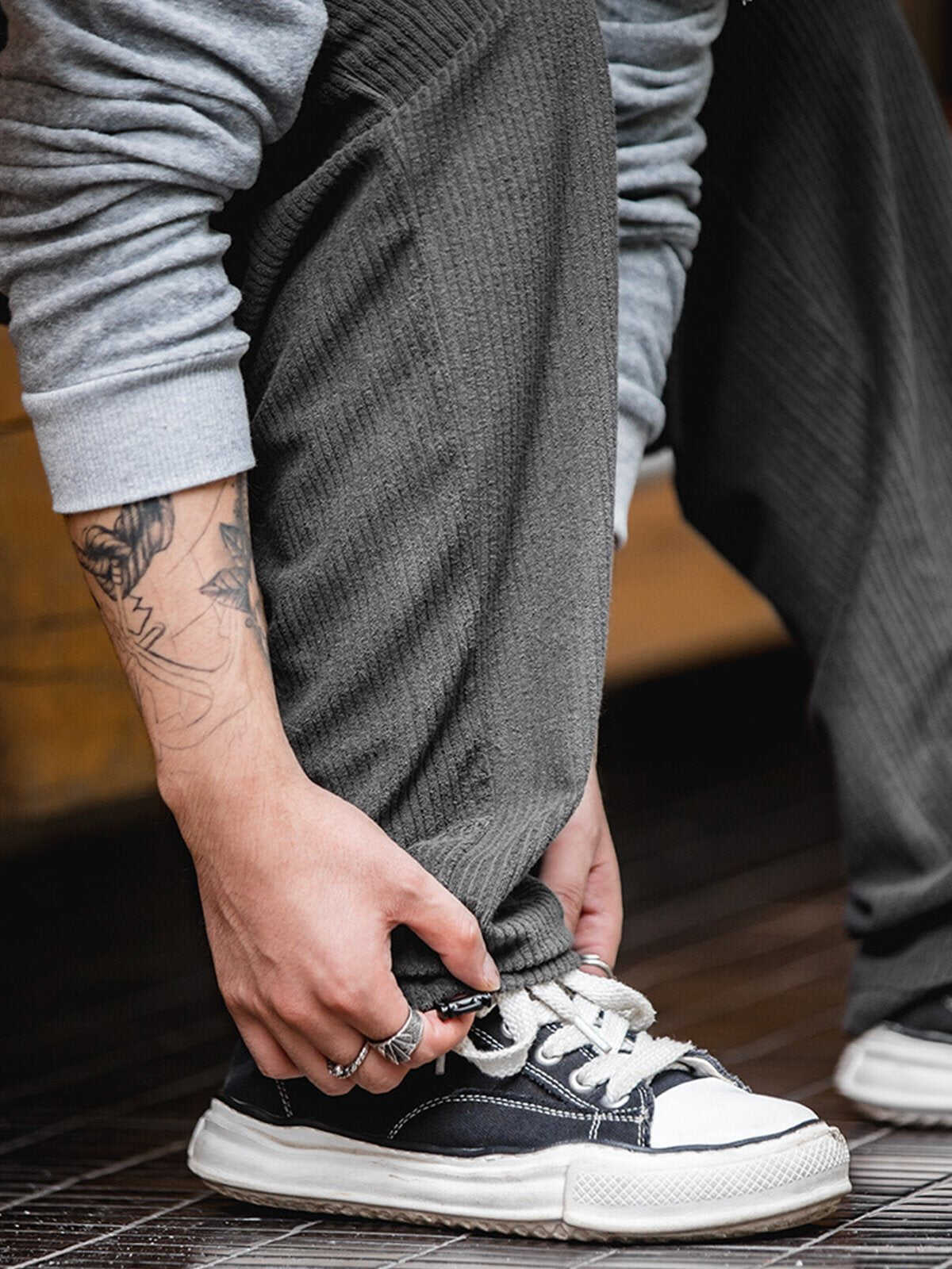 Elastic Waist Knit Sweatpants