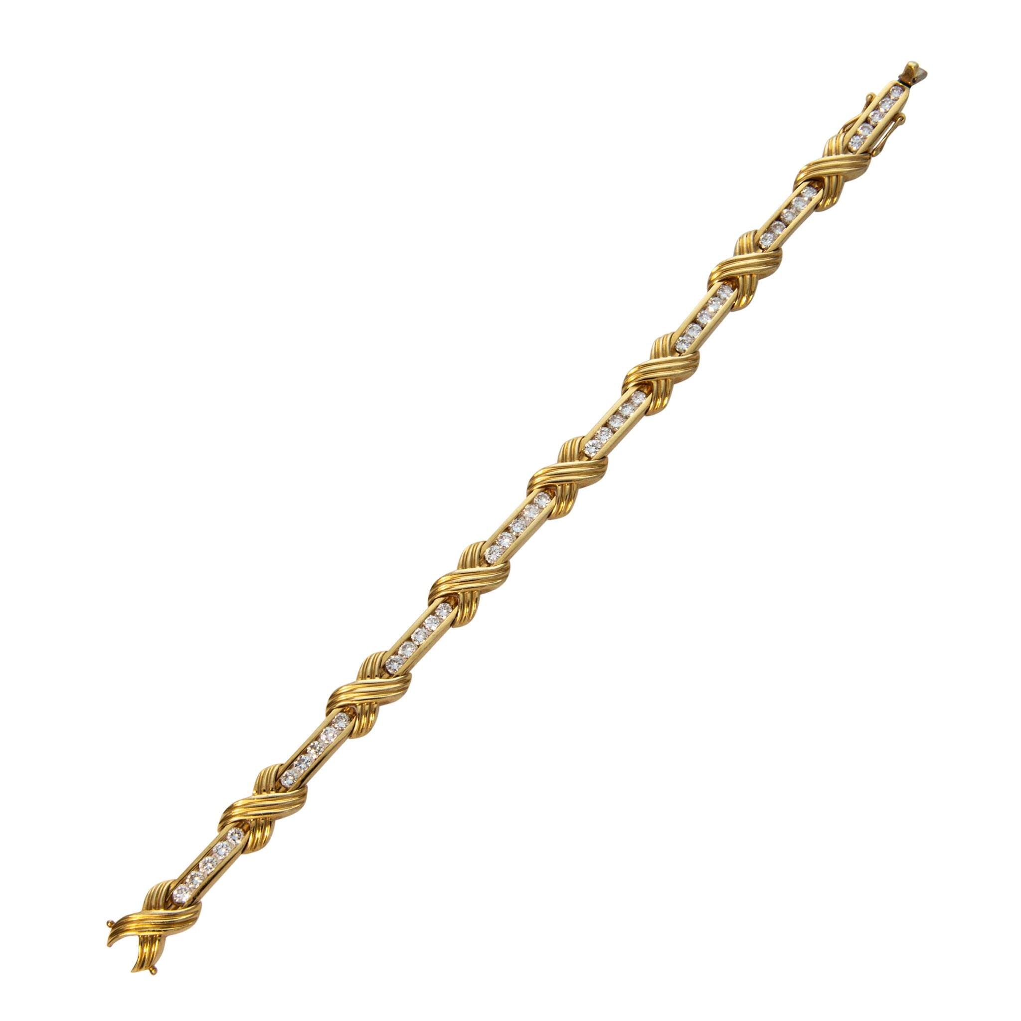 Vintage 3.20ctw Diamond 18K Yellow Gold X Bracelet