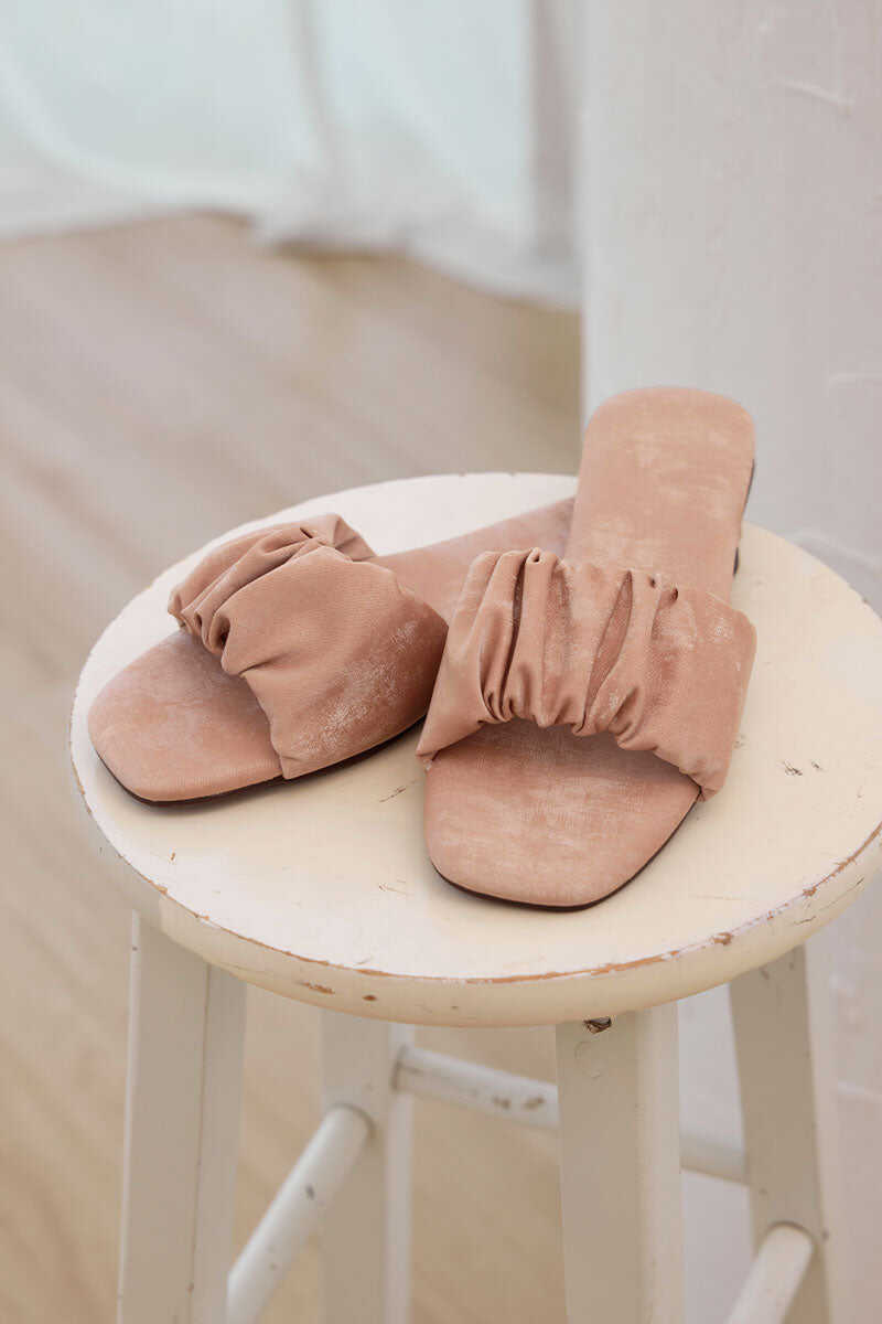 Willow Cloud Sliders in Pink Waterproof Satin