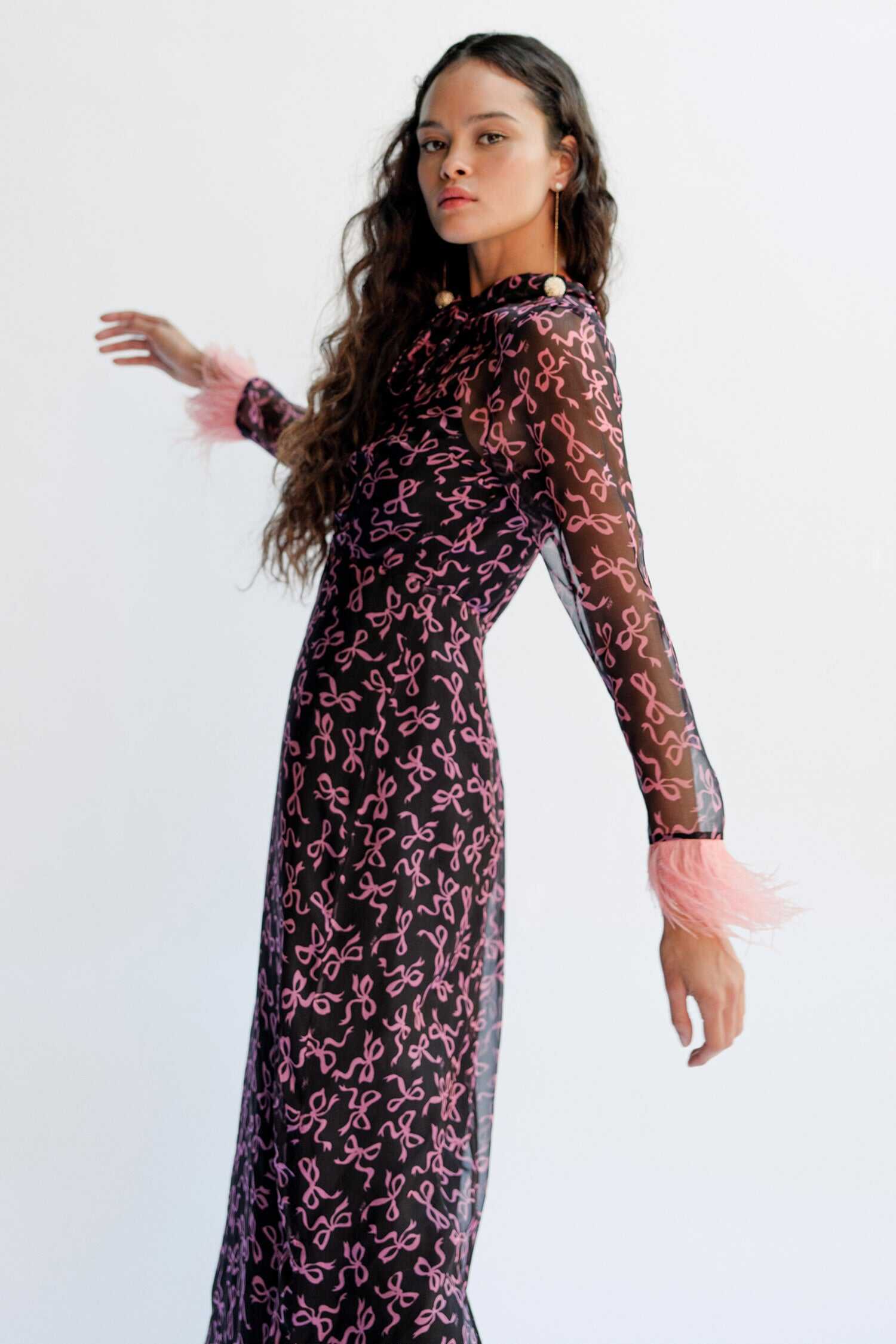 Elisa Bow Dress w. Feathers