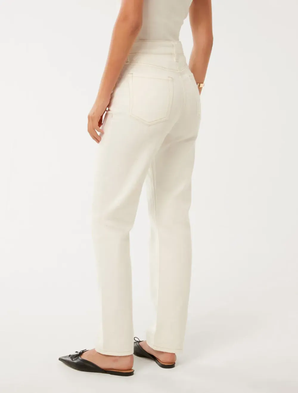 Ankle Straight Jean