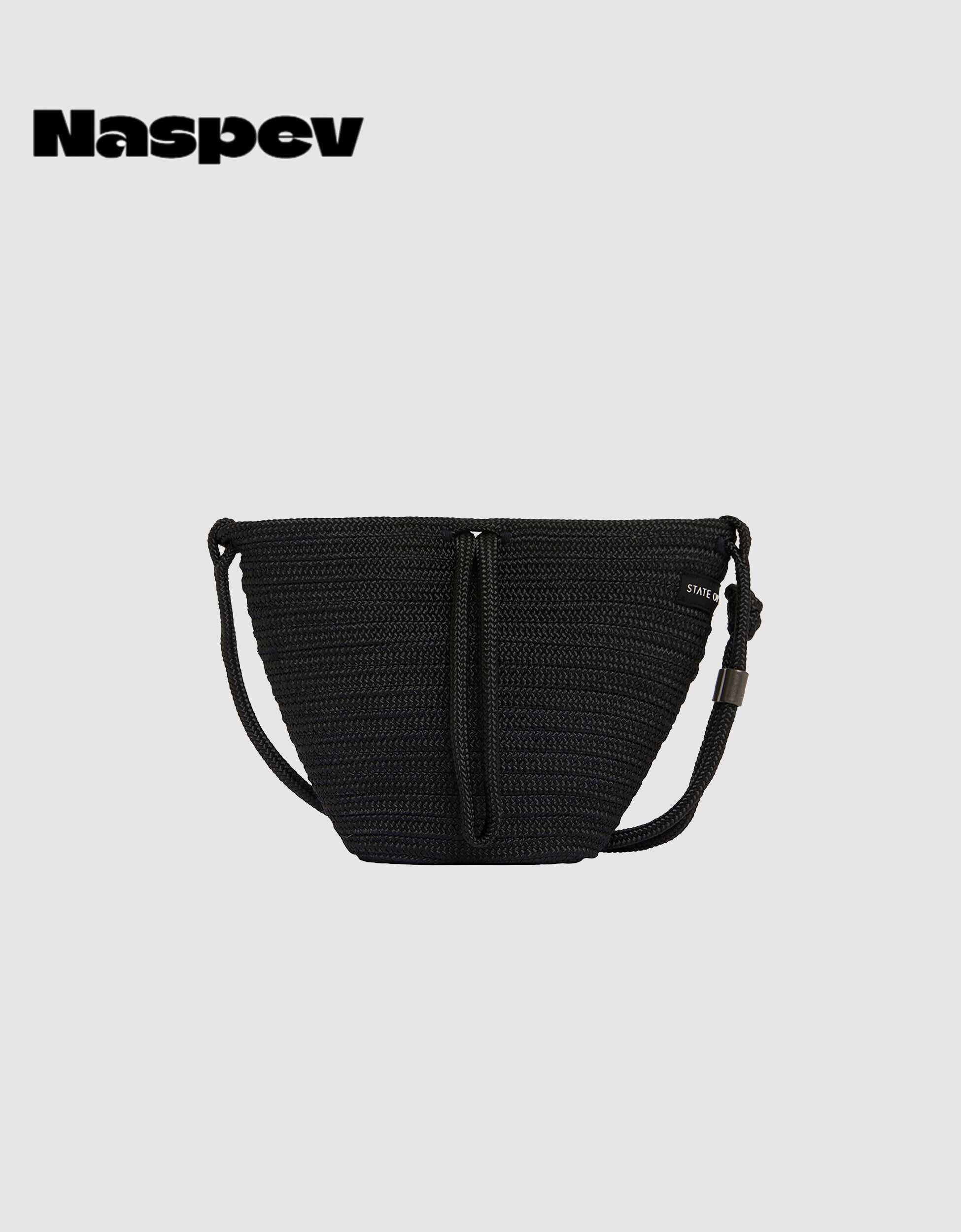 Adrift crossbody in black
