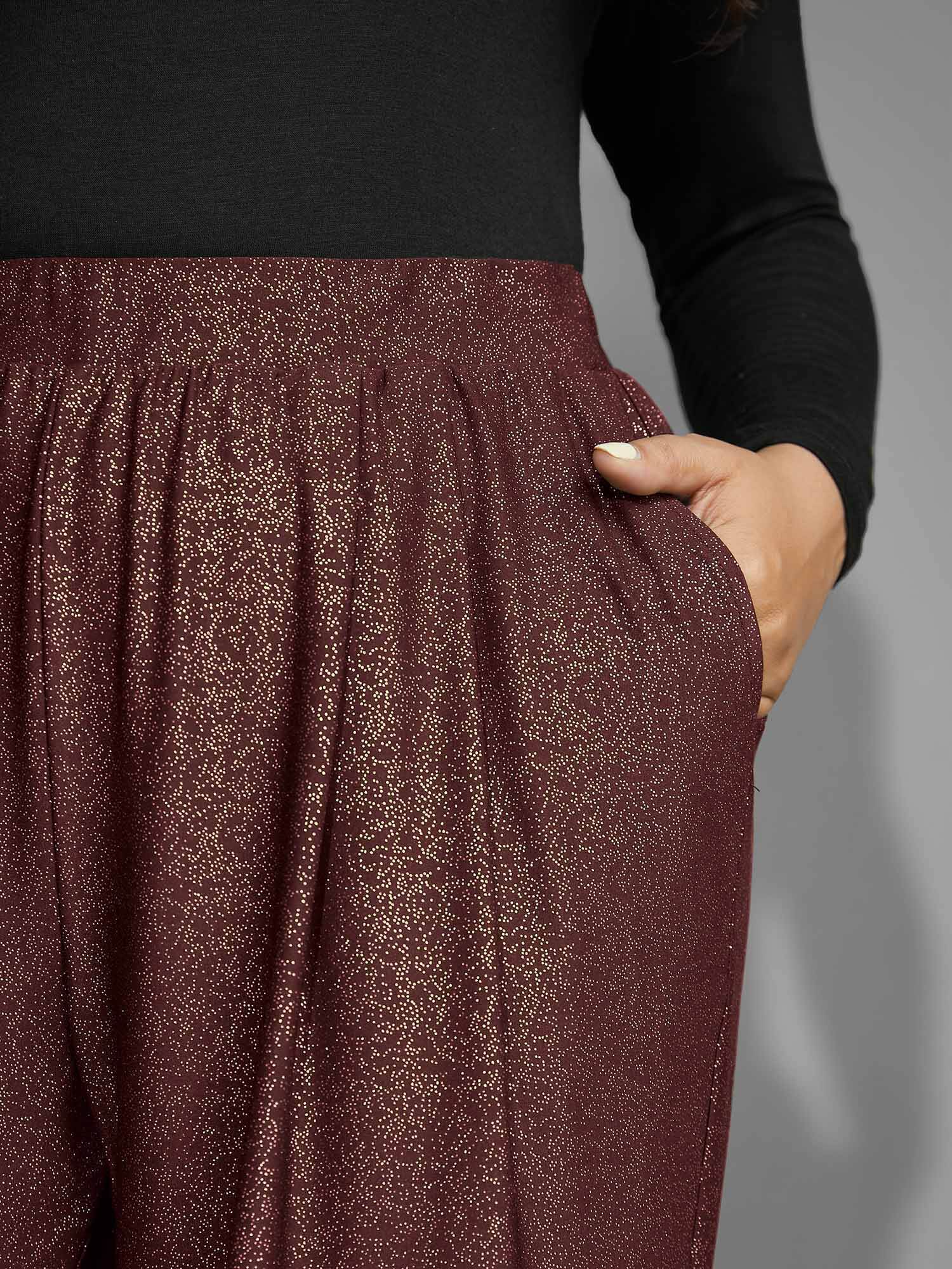Sequin Knit Elastic Waist Holiday Pants