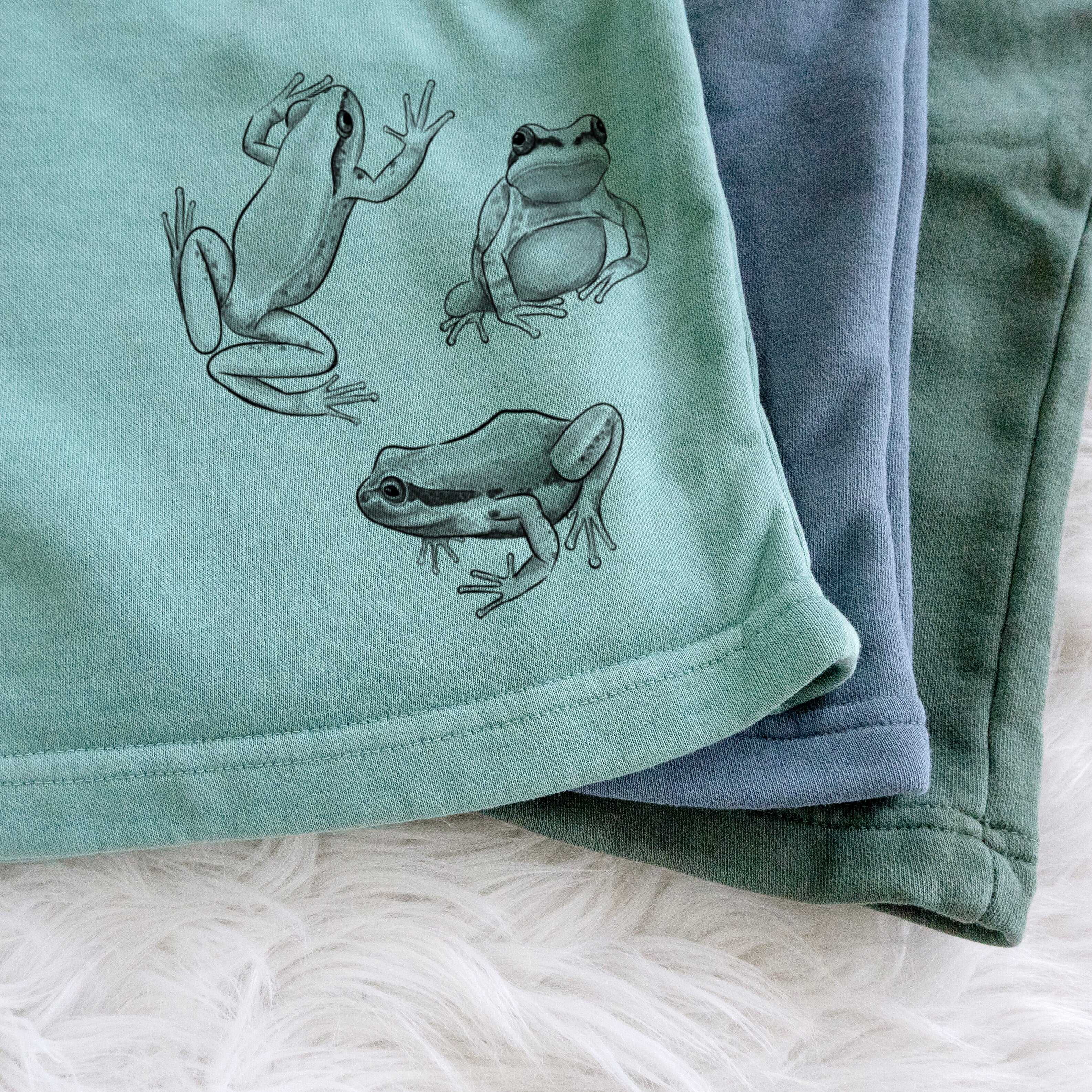 Pacific Tree Frogs - Pseudacris regilla - Unisex Pigment Dyed Shorts
