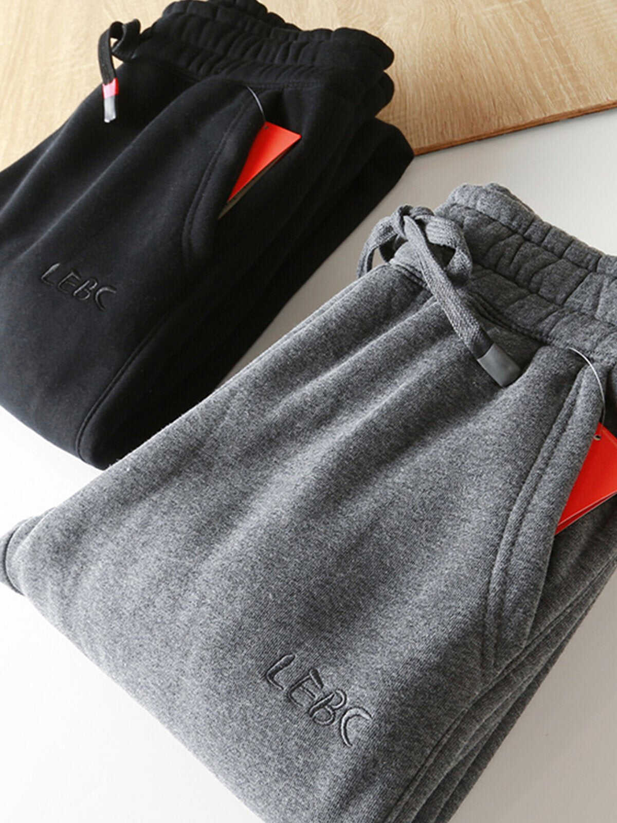 M's Relaxed Fit Tapered Fleece Sweatpants