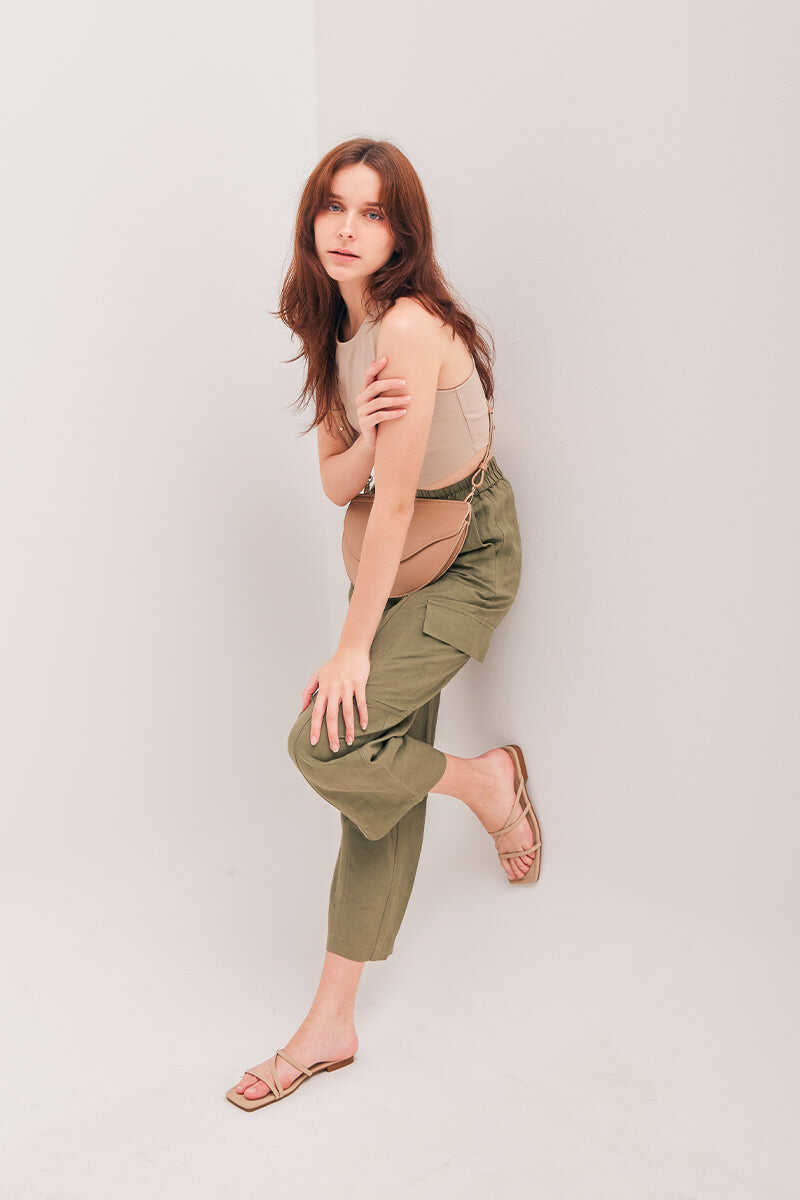 Strappy Sliders in Taupe
