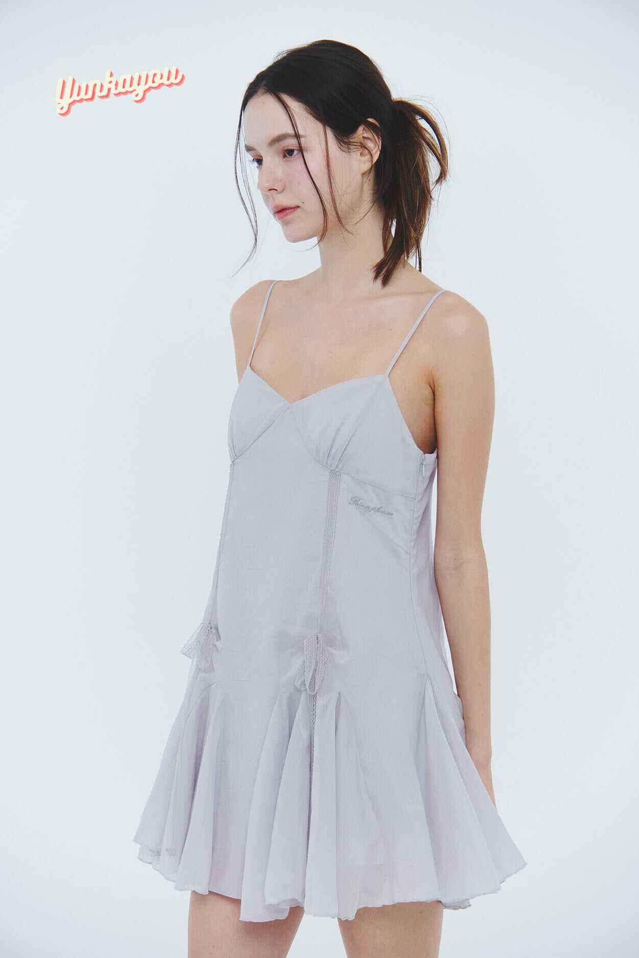 LACE DRESS LIGHT GREY