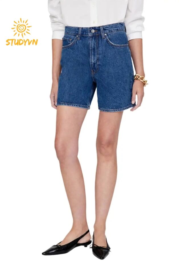 Studyvn Kat Short in Vintage Blue