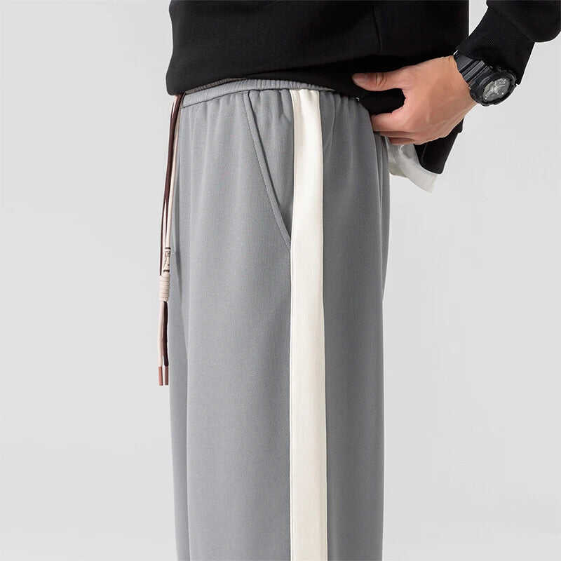 DANIEL CLASSIC SWEATPANTS
