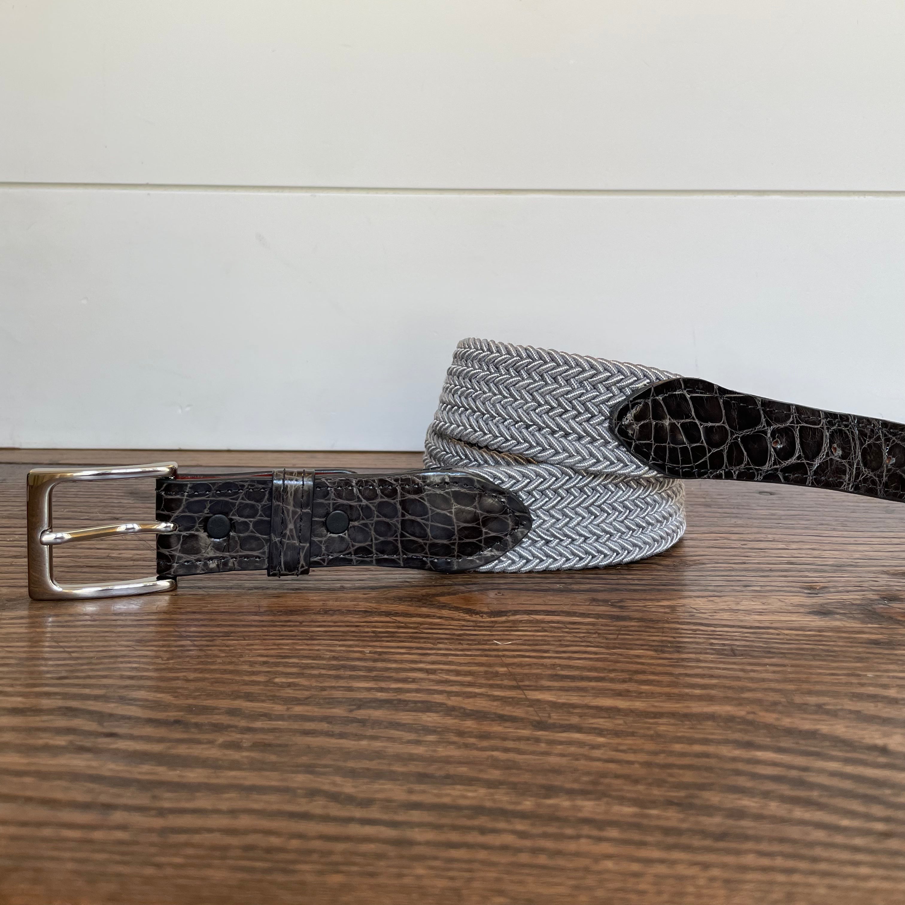 The Stretch Belt, Grey & White