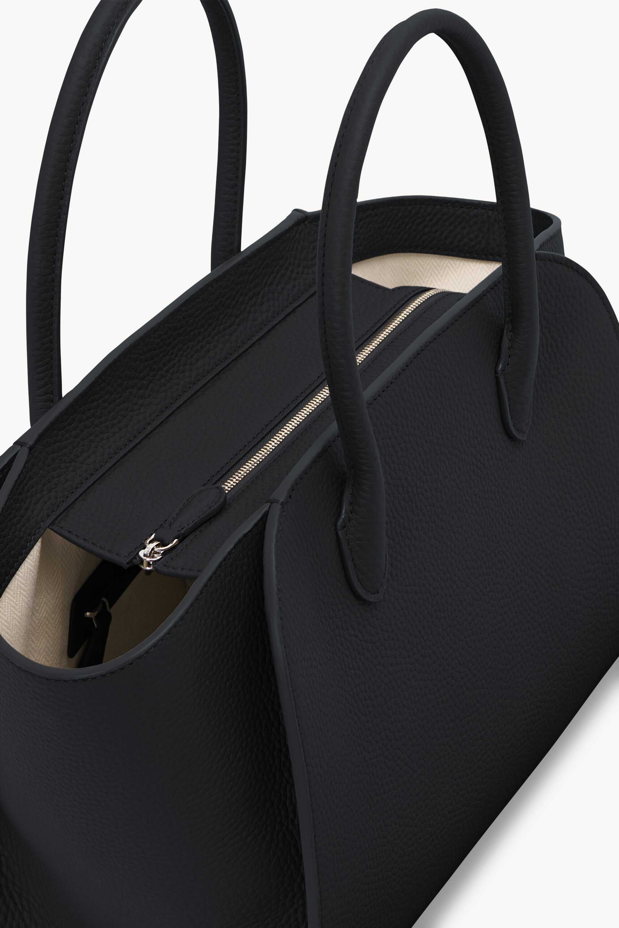 Marlo 12 Bag in Leather