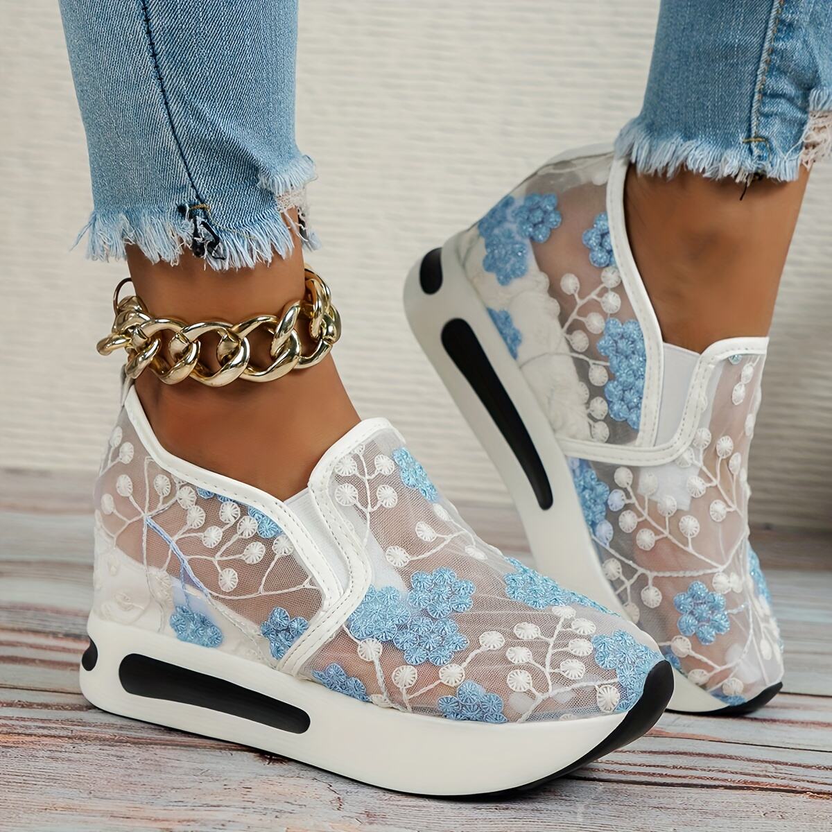 Women's Comfortable Orthopedic Floral Lace Platform Shoes