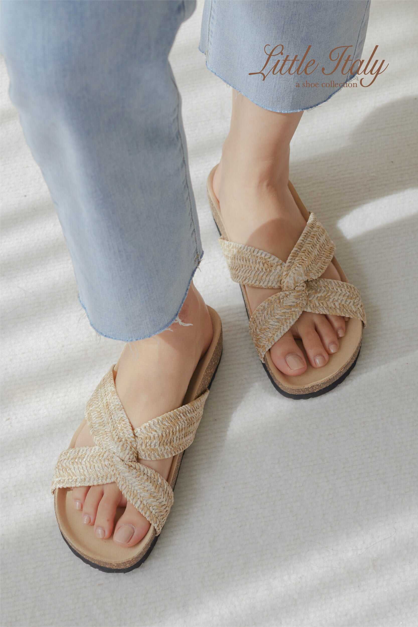 Genoa Twist Chunky Sliders in Sand Rattan