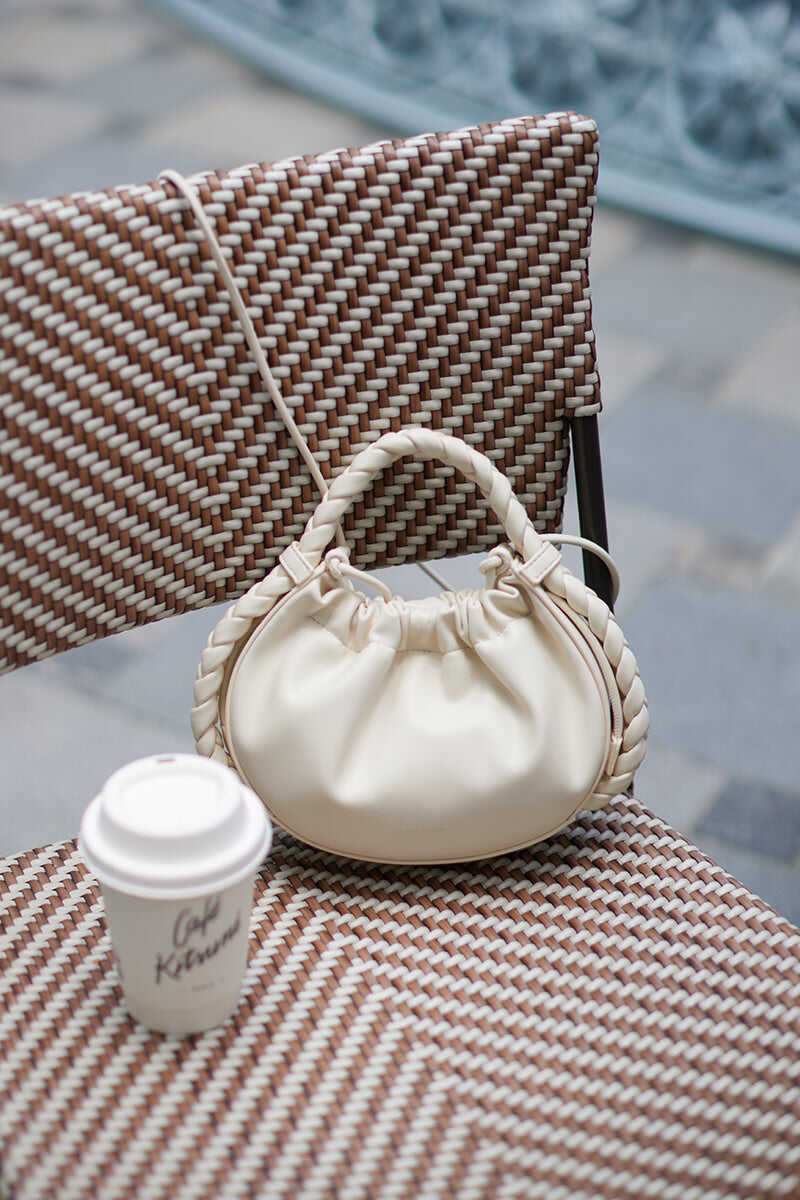 Tea Time Braided Bag in Cream