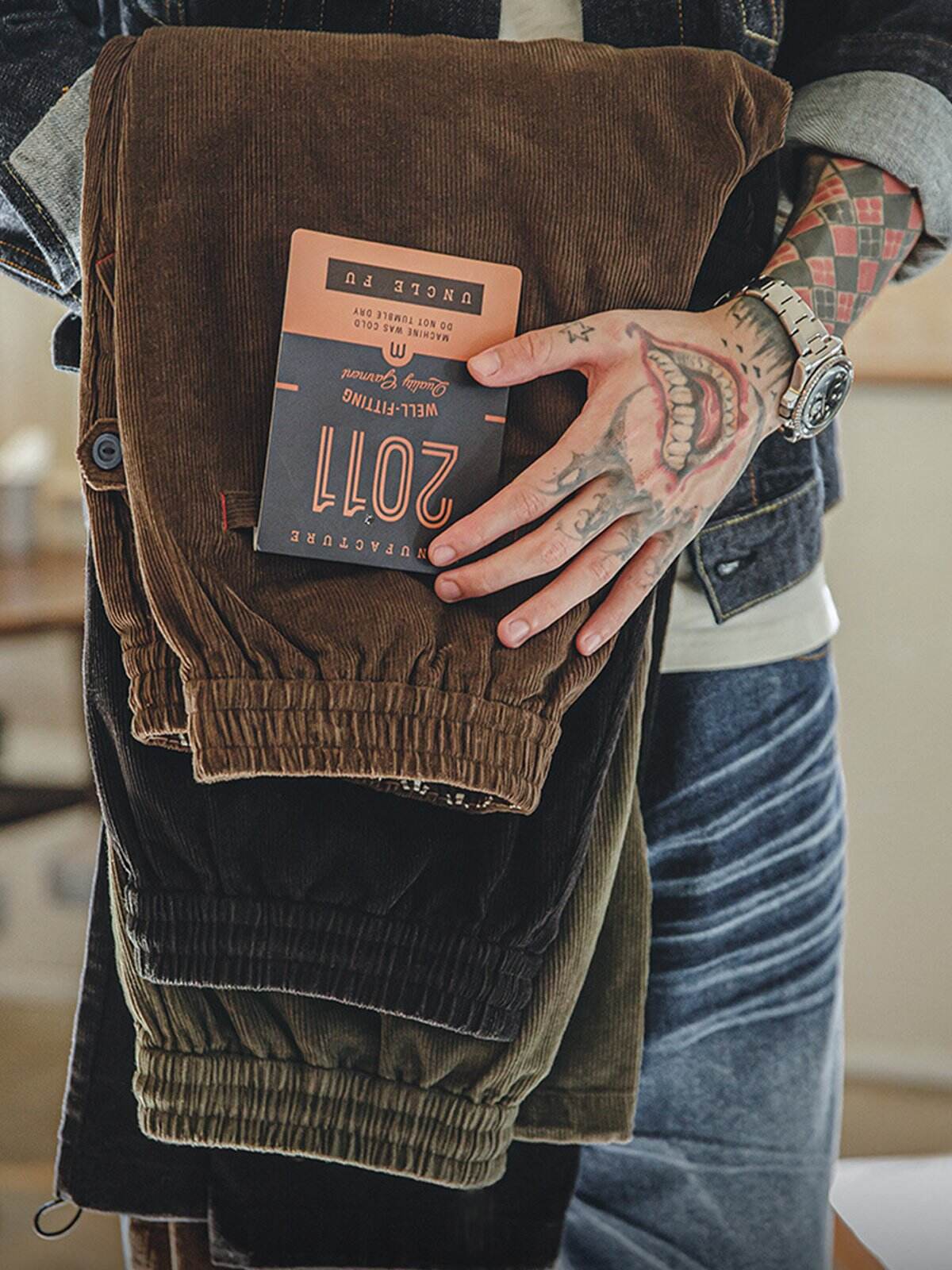 M's Corduroy Relaxed Fit Straight Pants