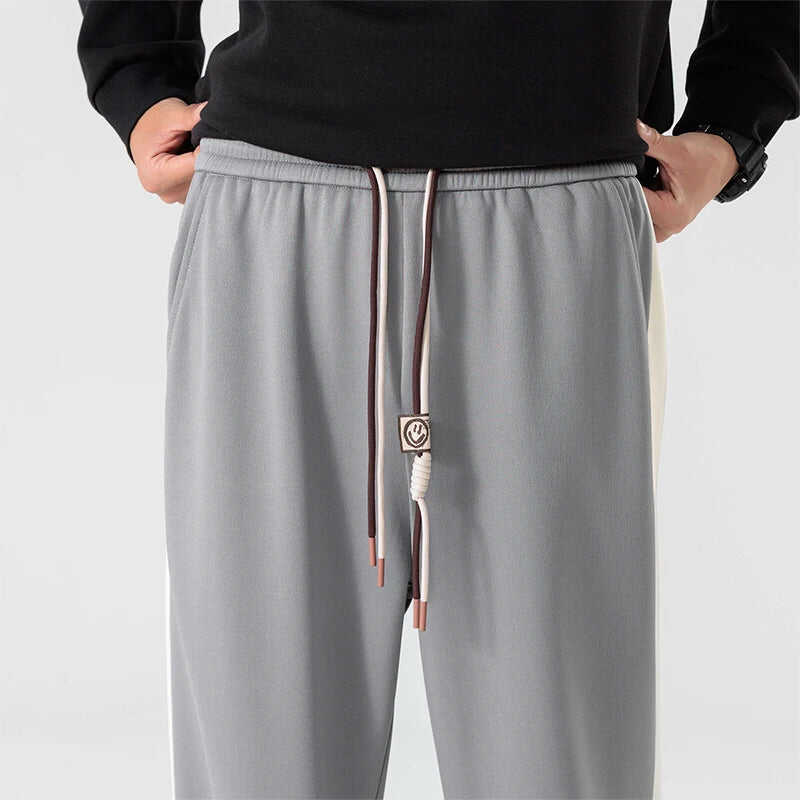 DANIEL CLASSIC SWEATPANTS